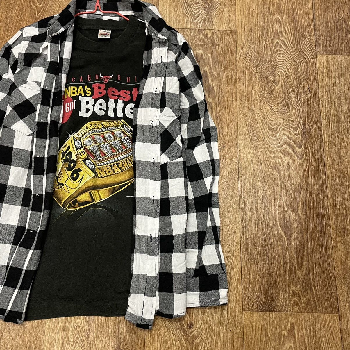 Vintage Vintage 90s Plaid Shirt Graphic Tee Streetwear Grunge Boxy M Size US M / EU 48-50 / 2 - 2 Thumbnail