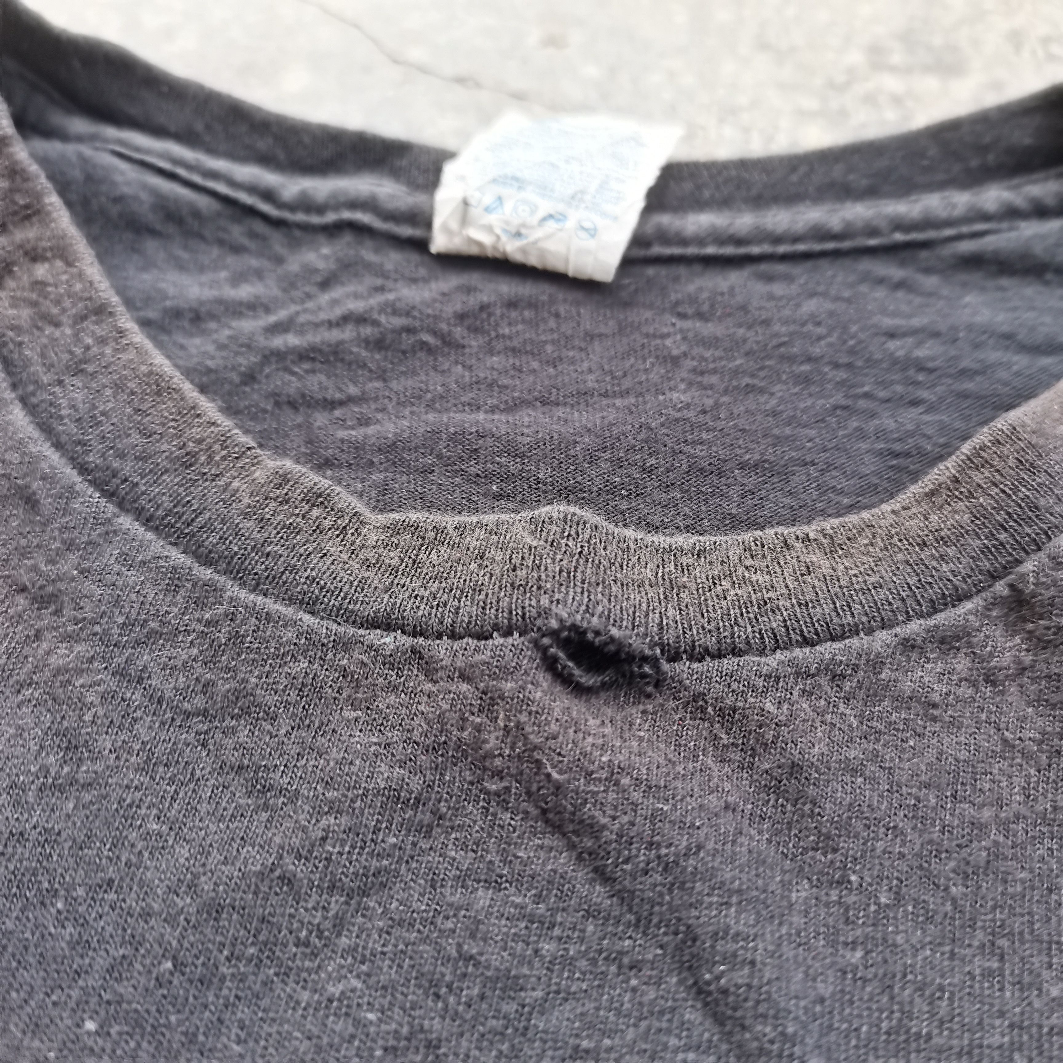 NFL × Vintage Offer🔥Vintage Y2k NFL Sun Faded Distressed Tshirt Size US XXL / EU 58 / 5 - 4 Thumbnail