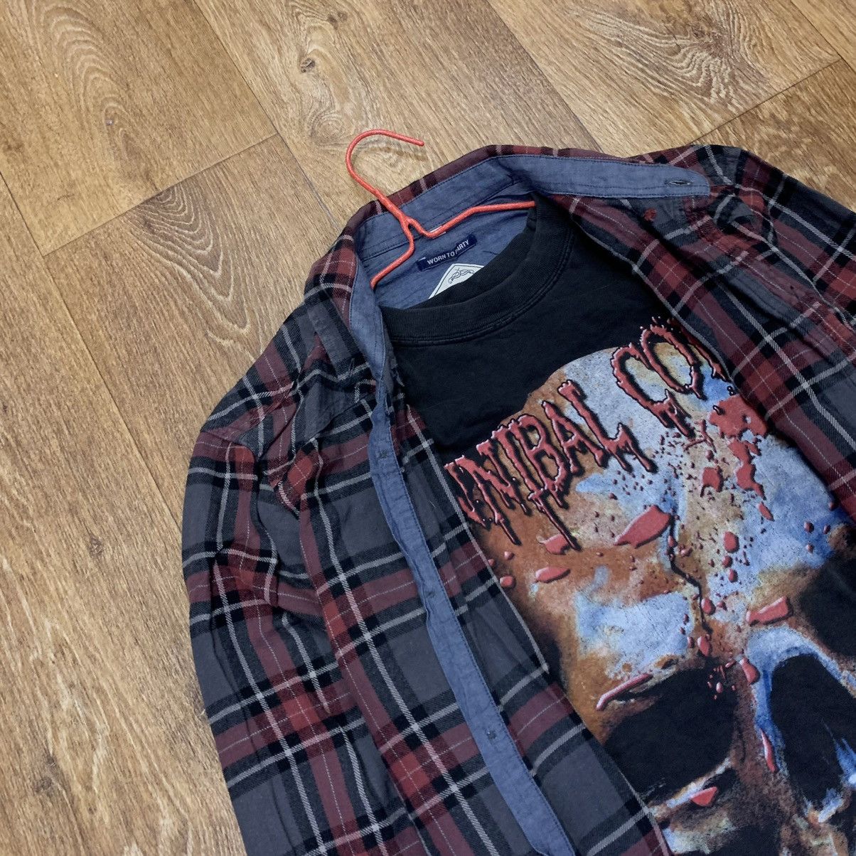 Vintage Vintage 90s Plaid Shirt Graphic Tee Grunge Streetwear Boxy M Size US M / EU 48-50 / 2 - 5 Thumbnail