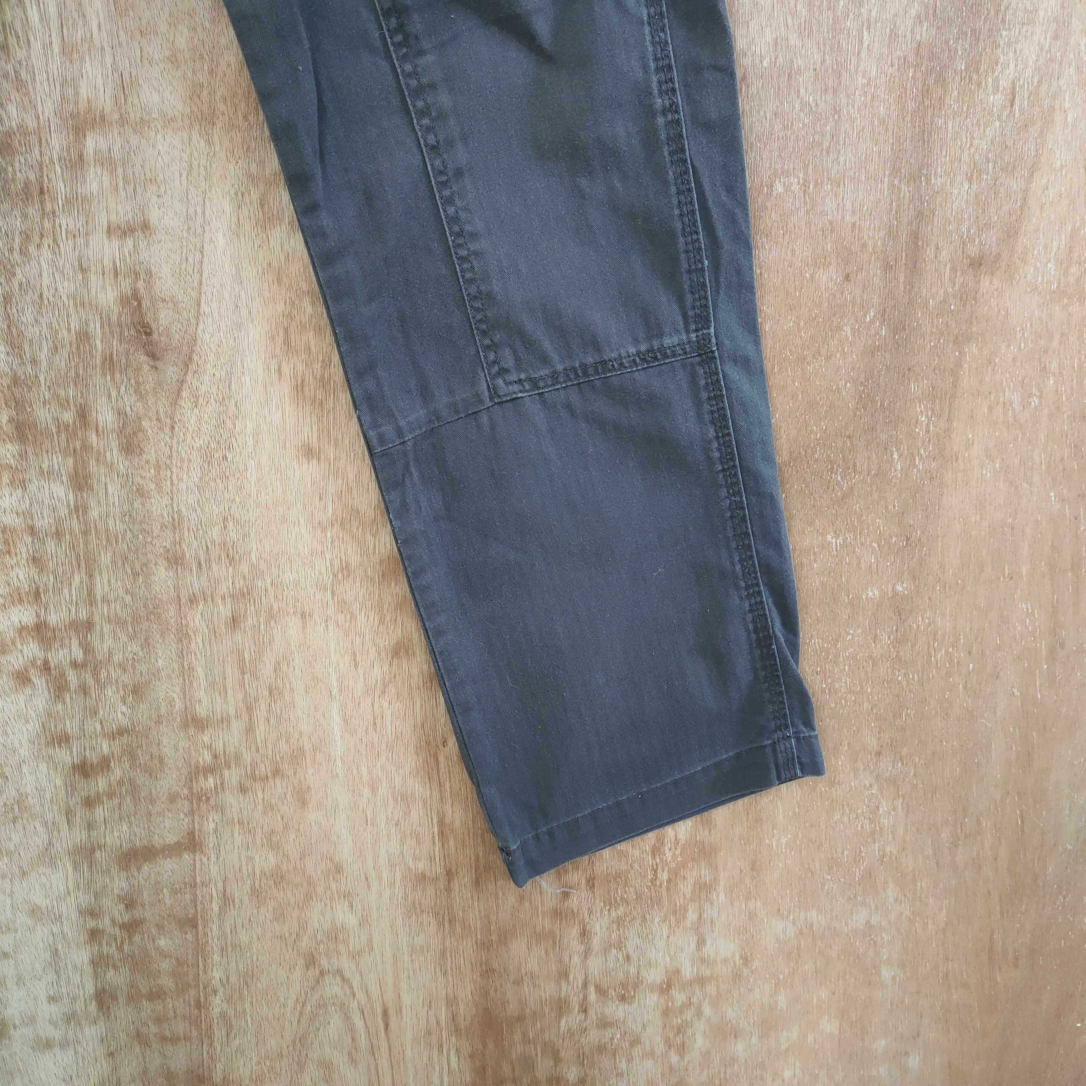 Japanese Brand VINTAGE JAPANESE BRAND DOUBLE KNEE CARGO PANTS Size US 30 / EU 46 - 14 Thumbnail