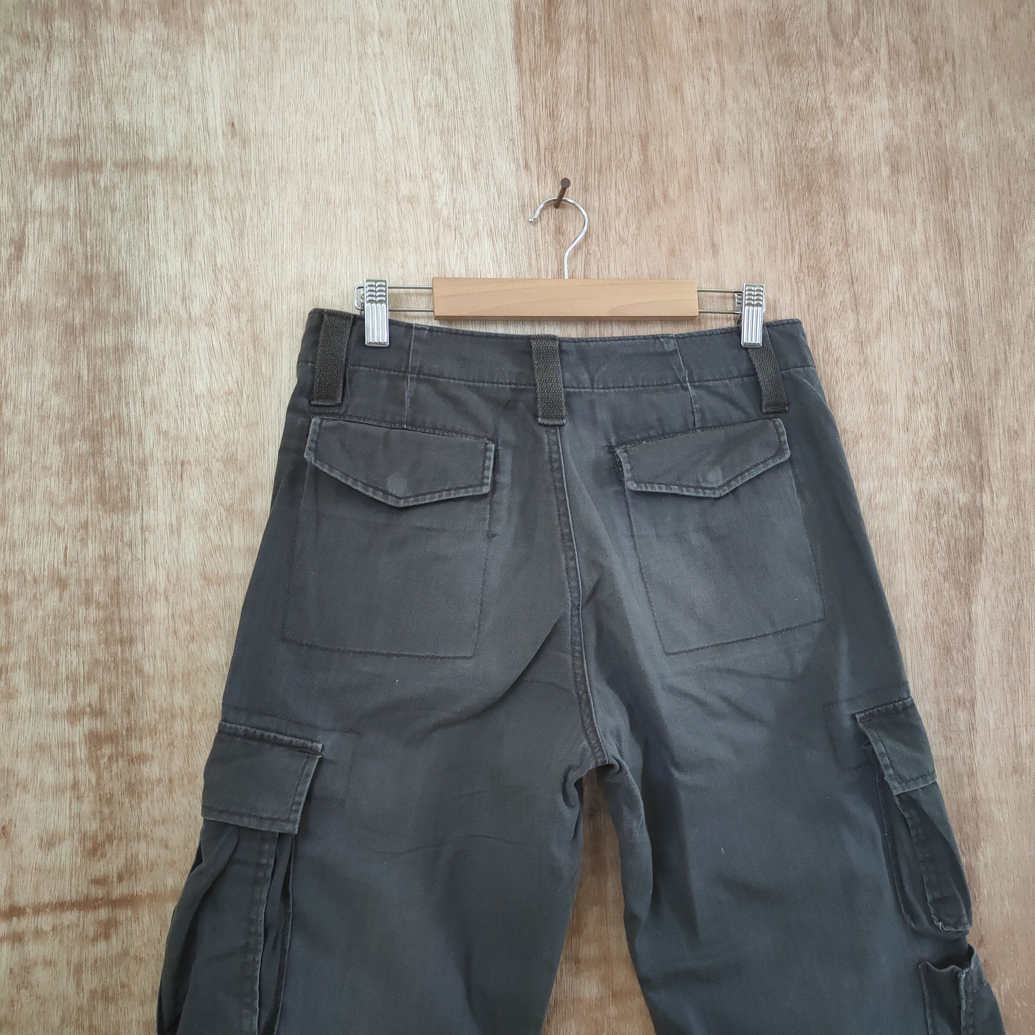 Japanese Brand VINTAGE JAPANESE BRAND DOUBLE KNEE CARGO PANTS Size US 30 / EU 46 - 6 Thumbnail