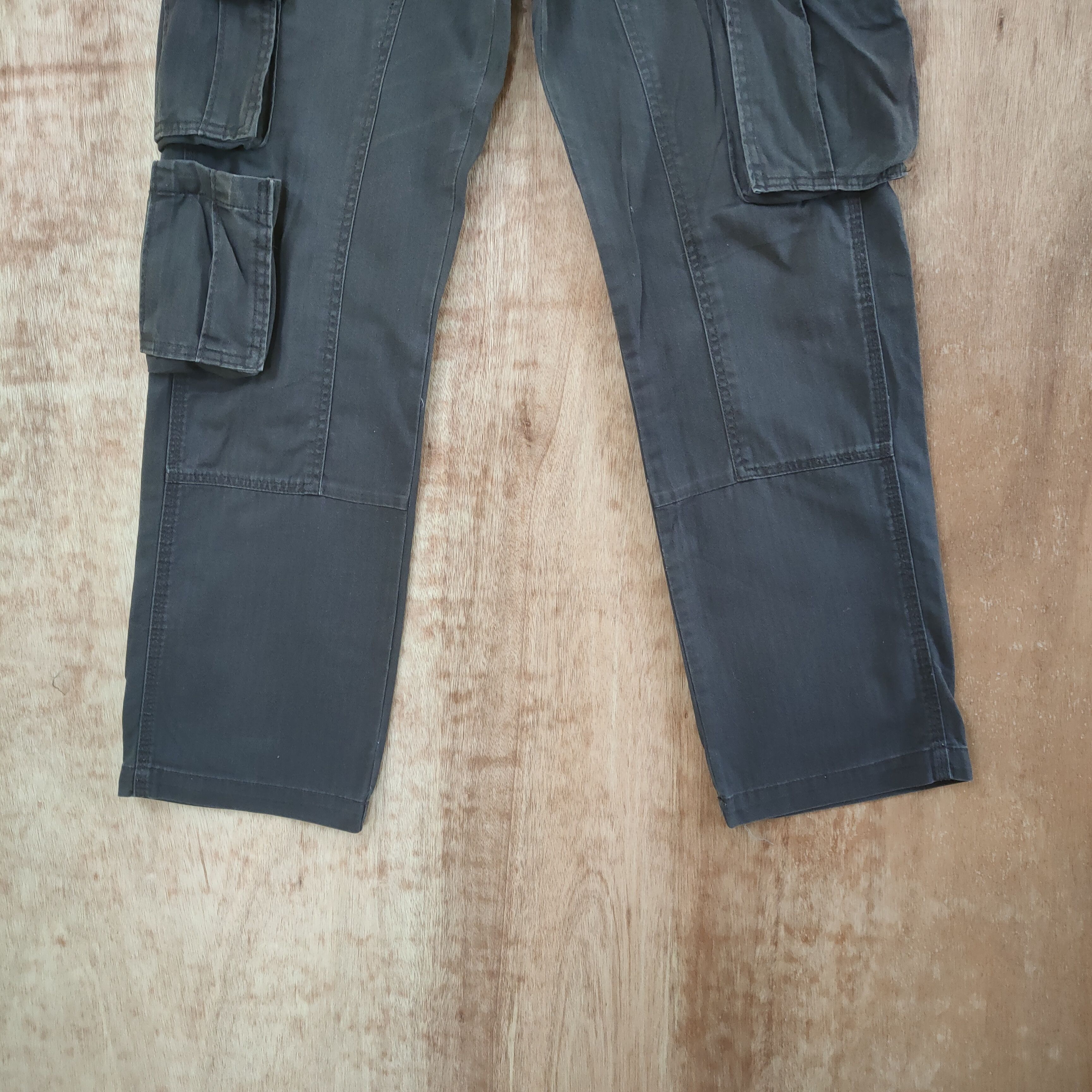 Japanese Brand VINTAGE JAPANESE BRAND DOUBLE KNEE CARGO PANTS Size US 30 / EU 46 - 3 Thumbnail
