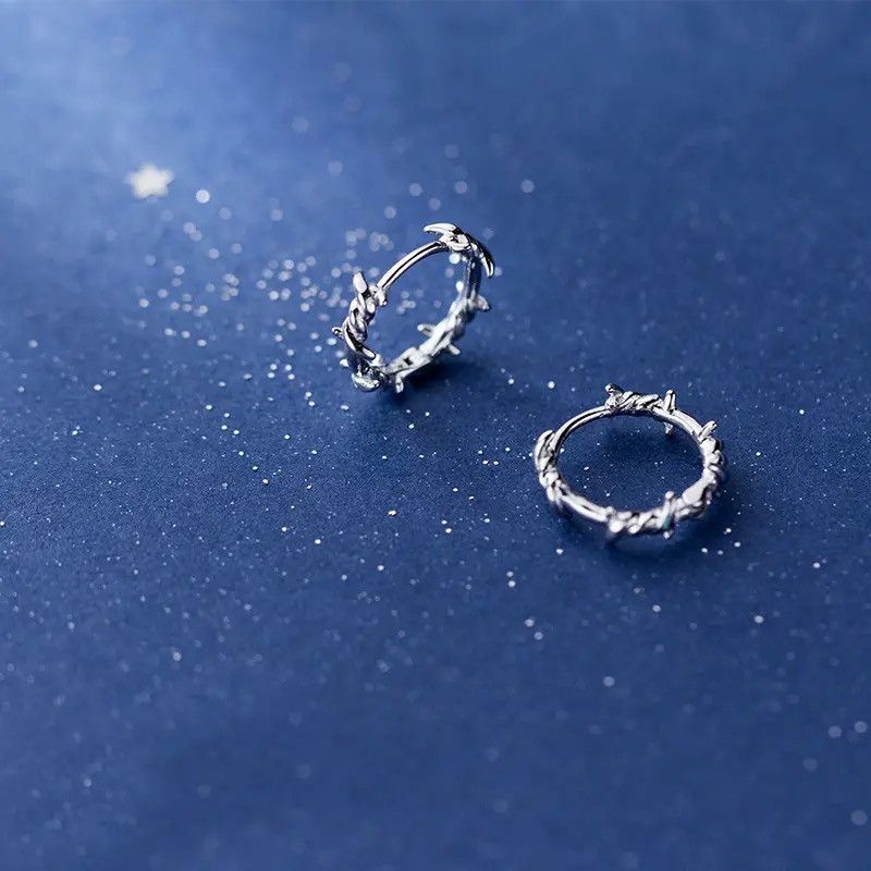 Jewelry × Vintage Hoop Earring Barbed Wire Earring Size ONE SIZE - 1 Thumbnail