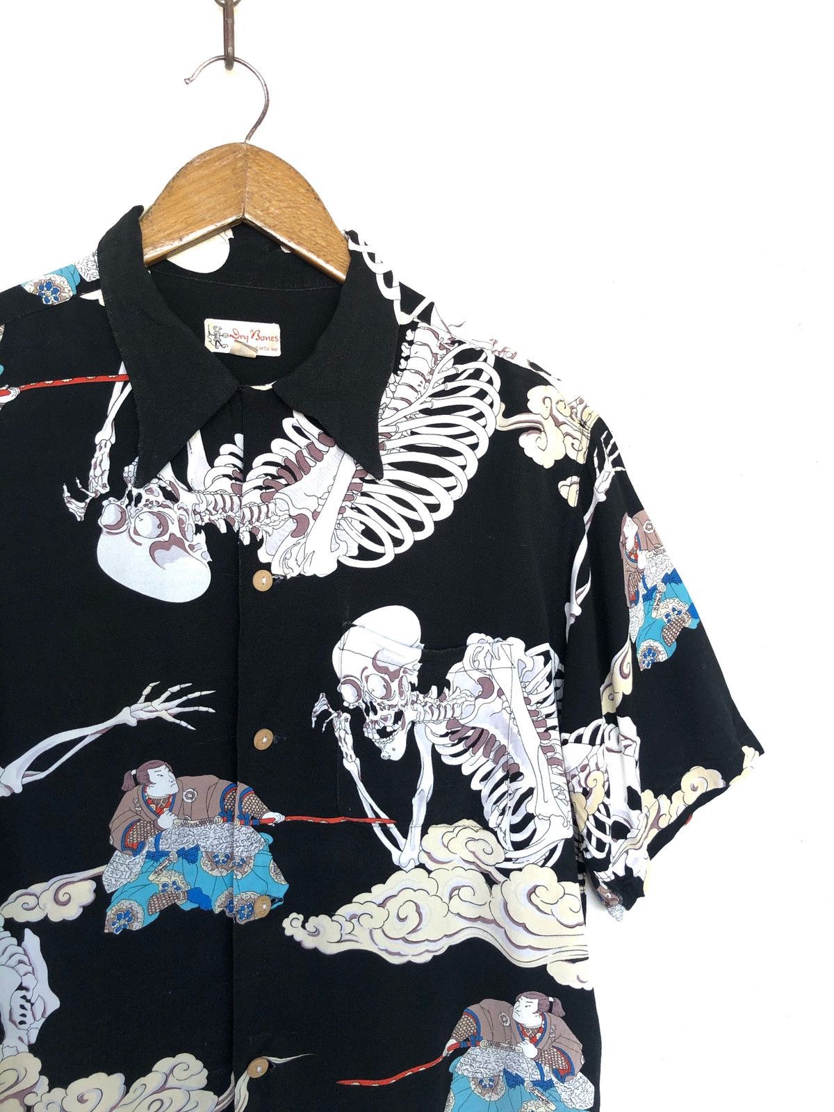 GRAIL🔥DRY BONES 💀 Samurai 🇯🇵 Rayon Hawaiian Shirt