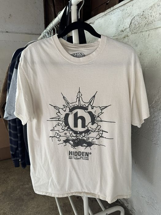 HIDDEN Hidden NY Logo T-Shirt Cream Size Large | Grailed