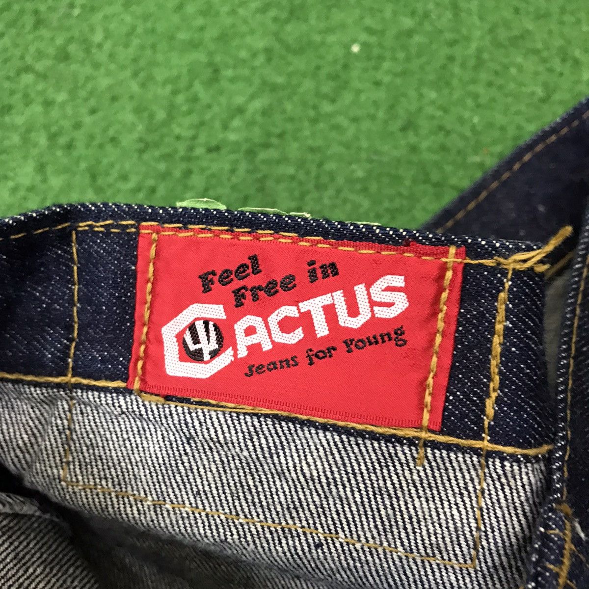 Vintage Vintage Cactus Denim Bell Bottom Jeans Size US 30 / EU 46 - 23 Thumbnail