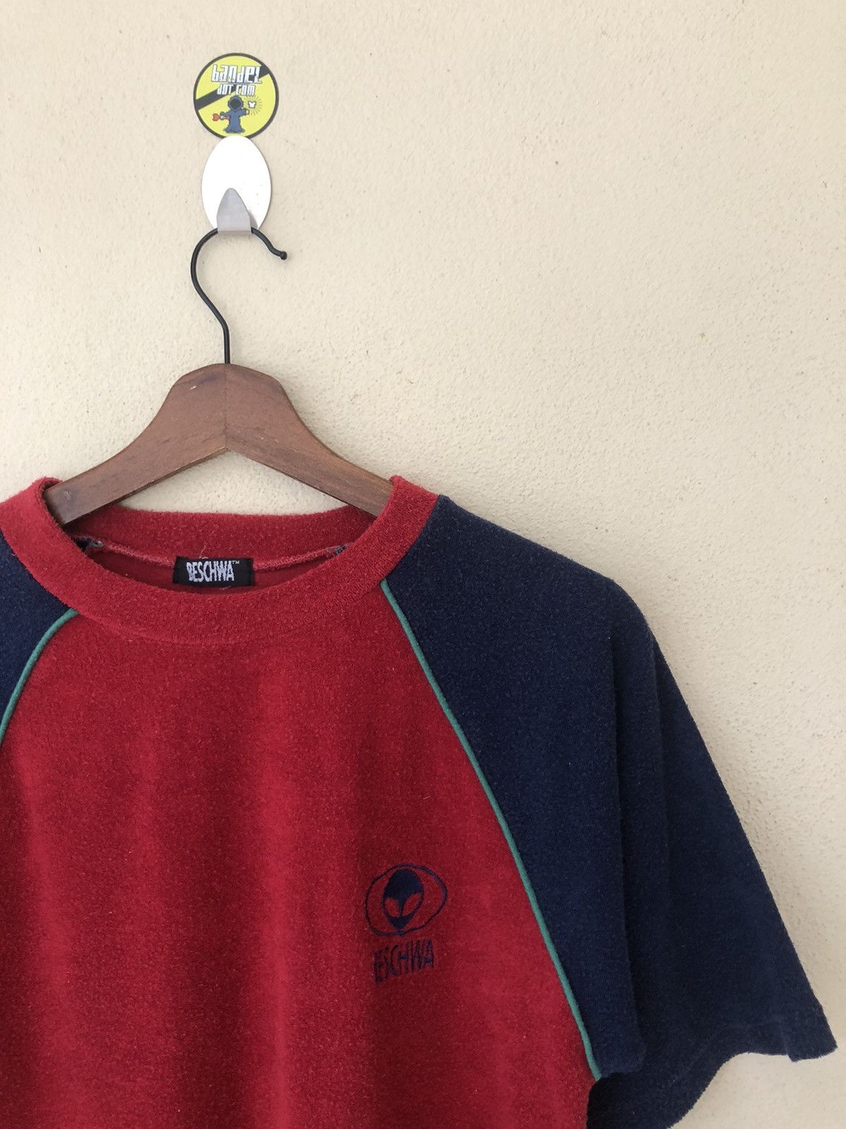 Japanese Brand VINTAGE BESCHWA ALIEN TSHIRT Size US S / EU 44-46 / 1 - 3 Thumbnail