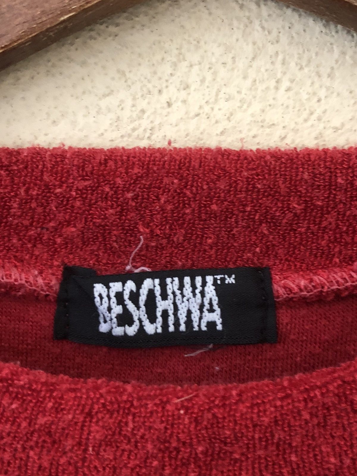 Japanese Brand VINTAGE BESCHWA ALIEN TSHIRT Size US S / EU 44-46 / 1 - 7 Thumbnail