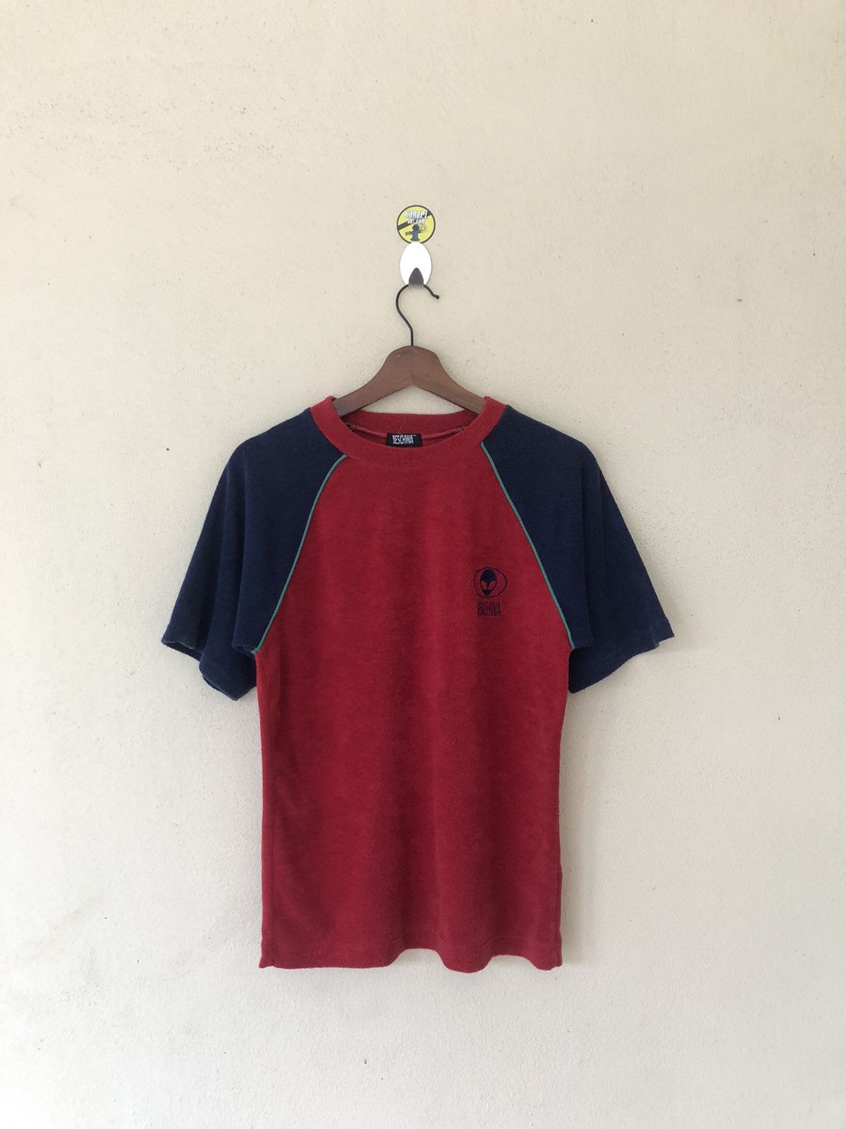 Japanese Brand VINTAGE BESCHWA ALIEN TSHIRT Size US S / EU 44-46 / 1 - 1 Thumbnail