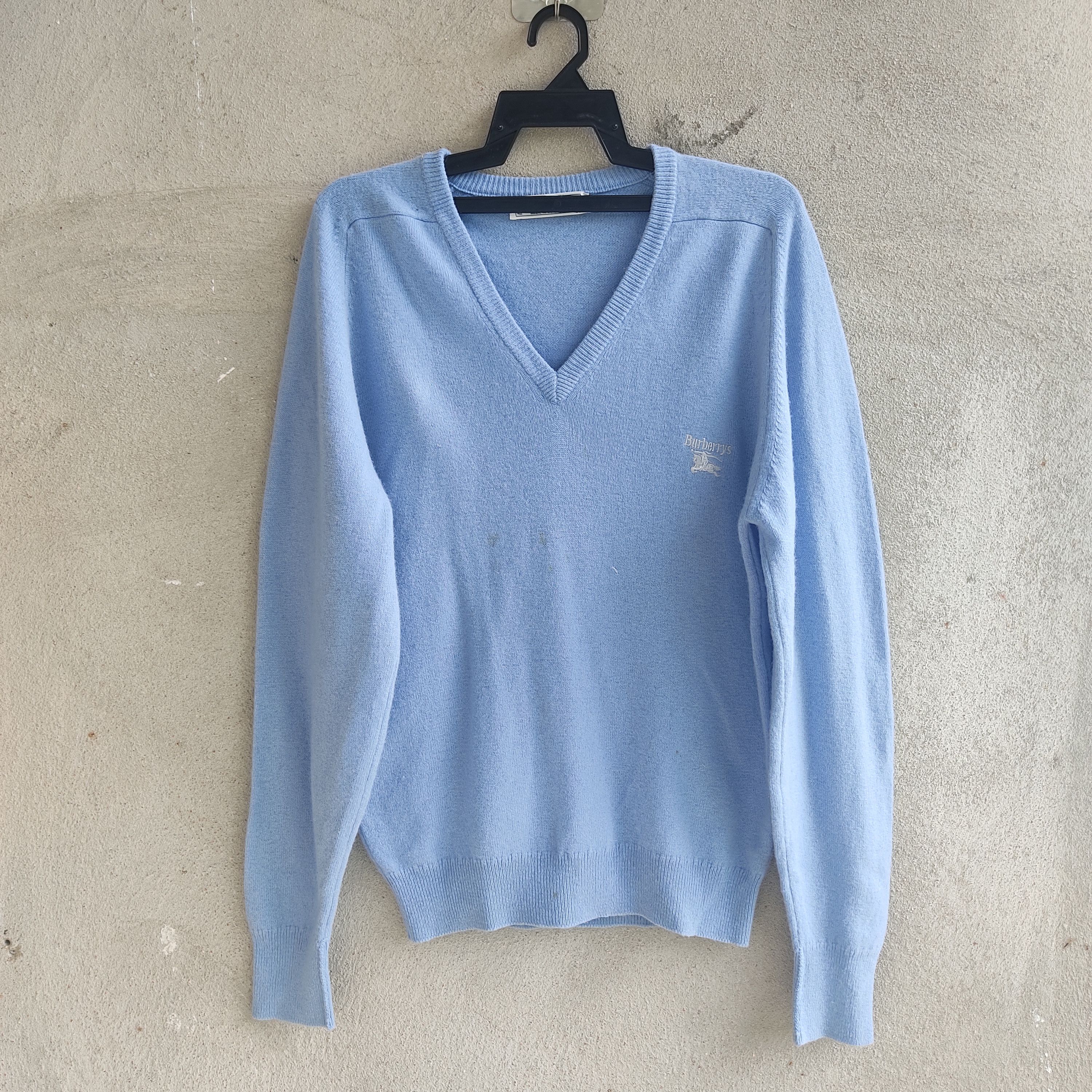 Burberrys 100% Pure LambsWool Made Scotland Knitwear Jumper