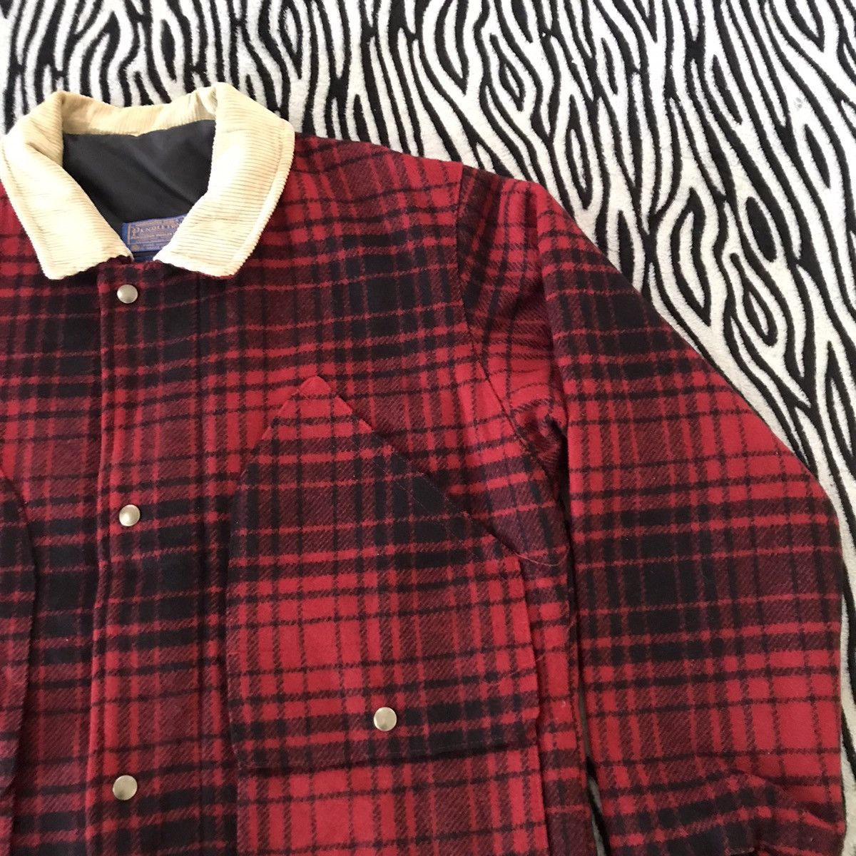 Pendleton 🔥Steals🔥80s Pendleton woolen mills jacket 100% virgin wool Size US M / EU 48-50 / 2 - 24 Thumbnail