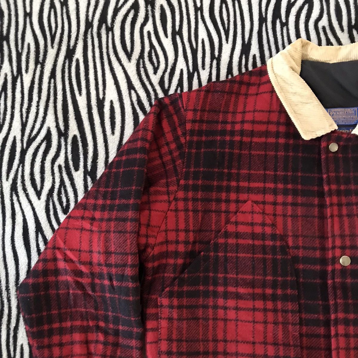 Pendleton 🔥Steals🔥80s Pendleton woolen mills jacket 100% virgin wool Size US M / EU 48-50 / 2 - 21 Thumbnail
