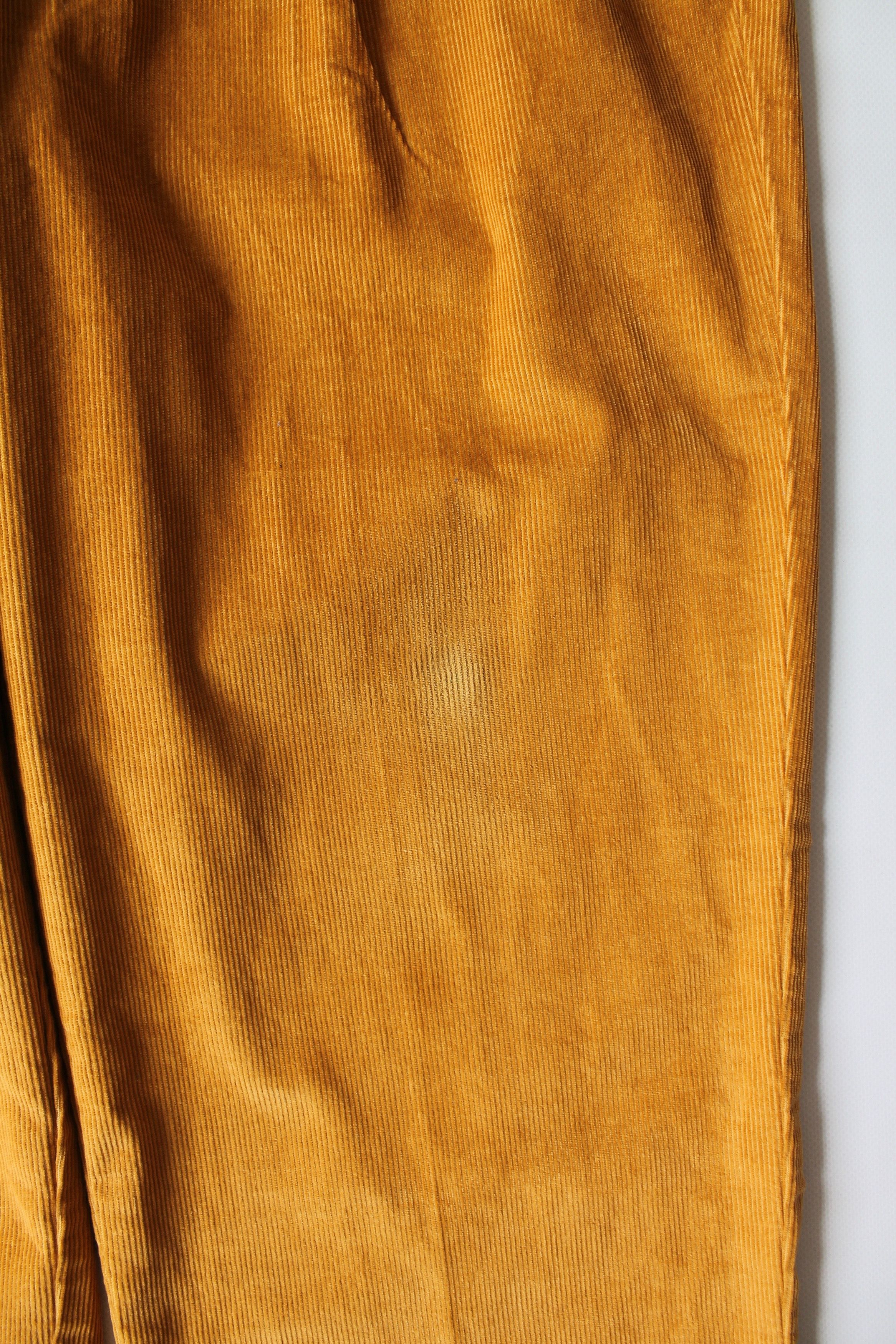 Burberry BURBERRY Sport Line Corduroy Cropped Pants Mustard Size US 34 / EU 50 - 7 Thumbnail