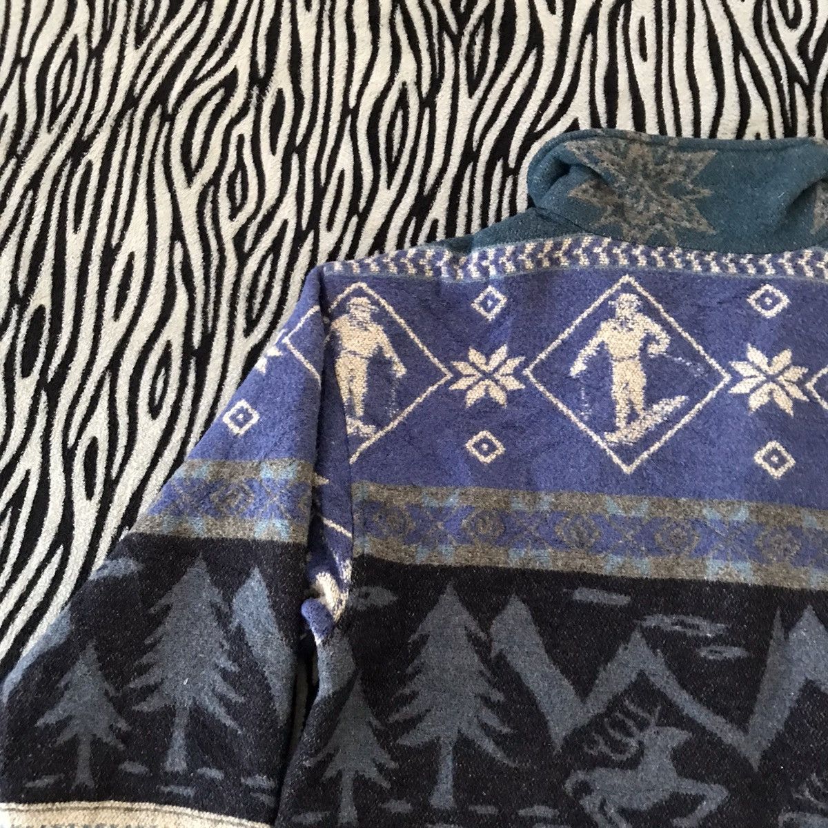 L.L. Bean × Vintage 🔥Steals🔥Vintage Design L.L Bean jacket made in Portugal Size US M / EU 48-50 / 2 - 8 Thumbnail