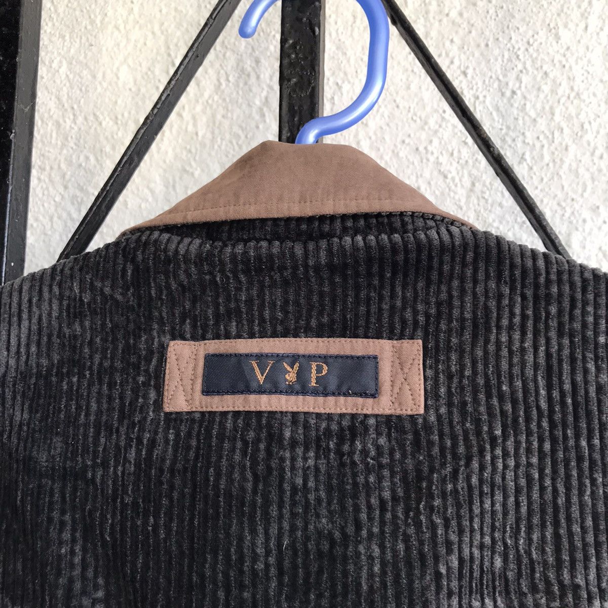 Playboy 🔥Rare🔥 V&P Playboy collection vest Size US M / EU 48-50 / 2 - 11 Thumbnail
