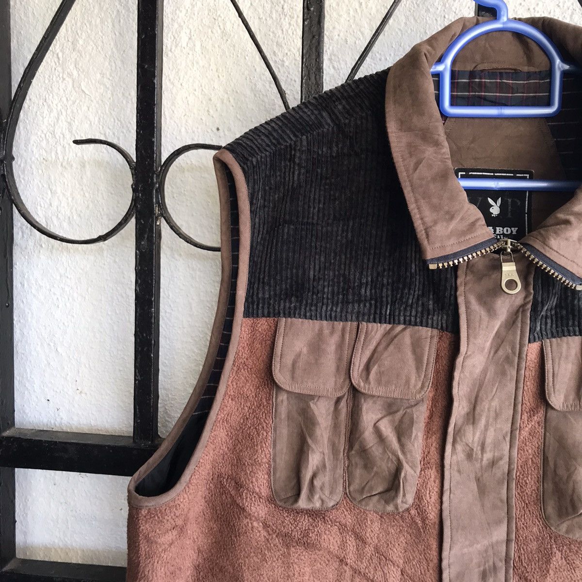 Playboy 🔥Rare🔥 V&P Playboy collection vest Size US M / EU 48-50 / 2 - 3 Thumbnail