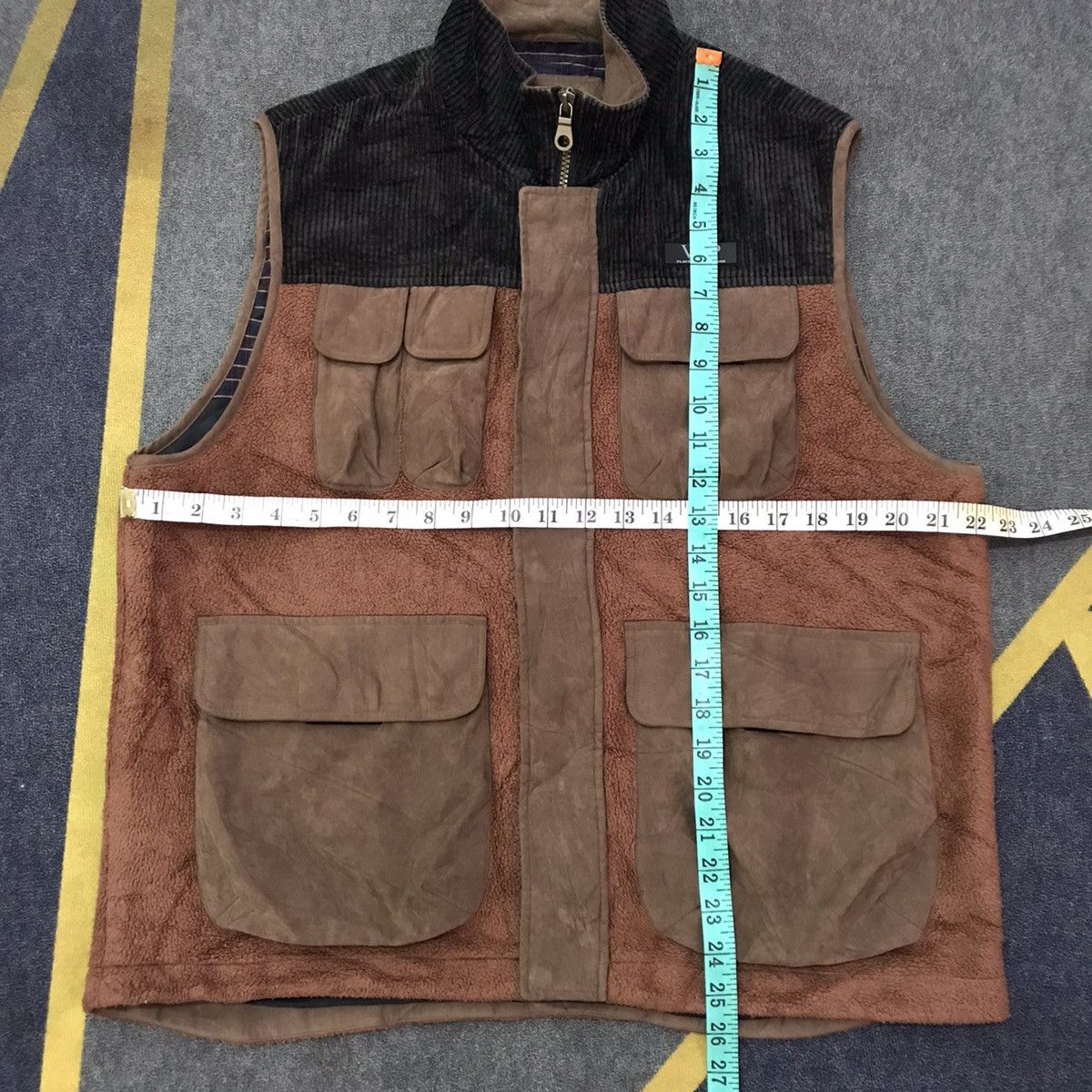 Playboy 🔥Rare🔥 V&P Playboy collection vest Size US M / EU 48-50 / 2 - 16 Thumbnail
