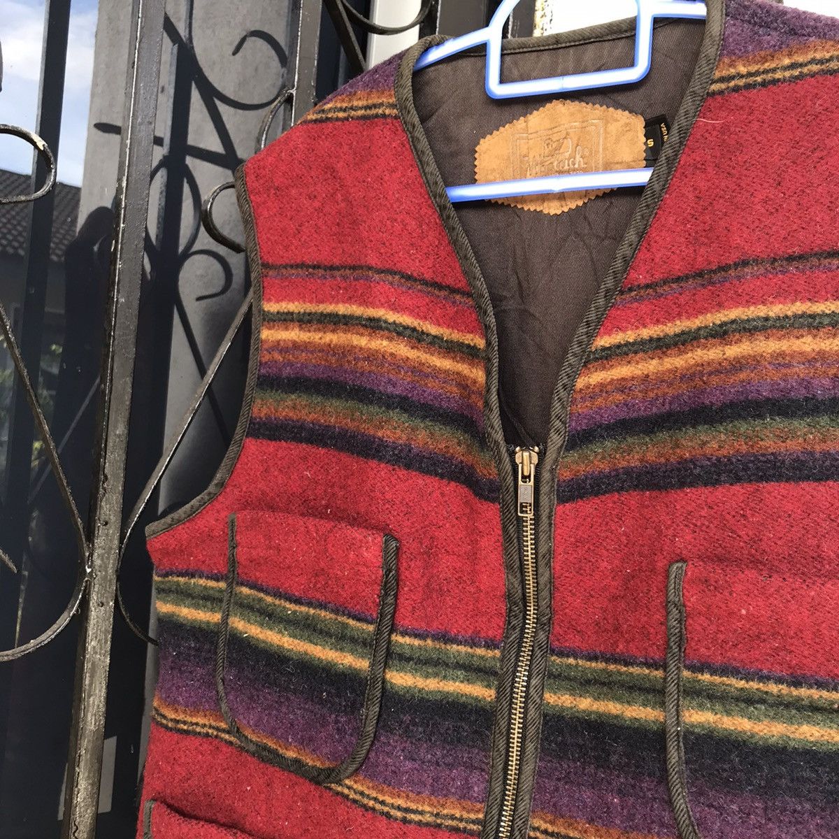 Vintage Vintage Woolrich vest made in USA(85% wool, 15% nylon) Size US S / EU 44-46 / 1 - 7 Thumbnail