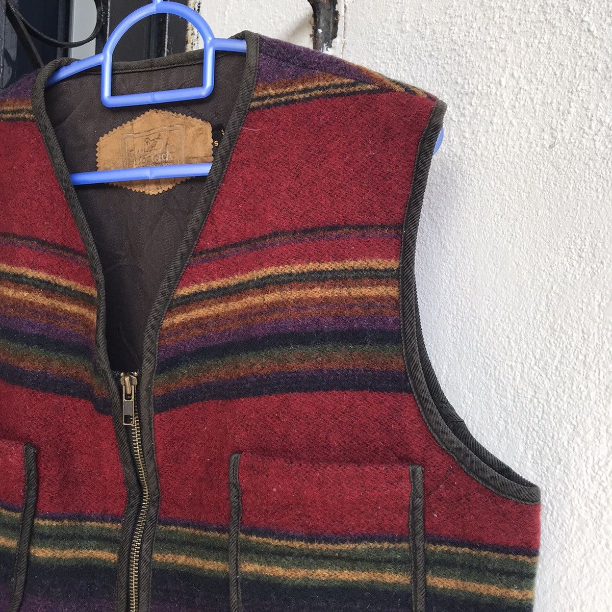 Vintage Vintage Woolrich vest made in USA(85% wool, 15% nylon) Size US S / EU 44-46 / 1 - 5 Thumbnail