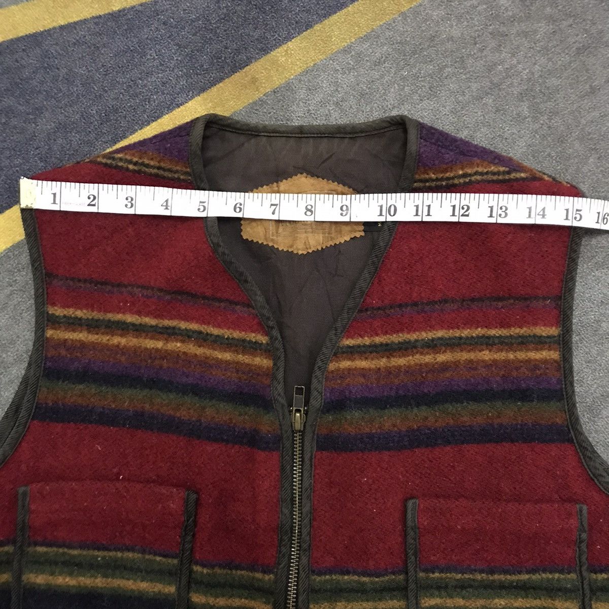 Vintage Vintage Woolrich vest made in USA(85% wool, 15% nylon) Size US S / EU 44-46 / 1 - 20 Thumbnail