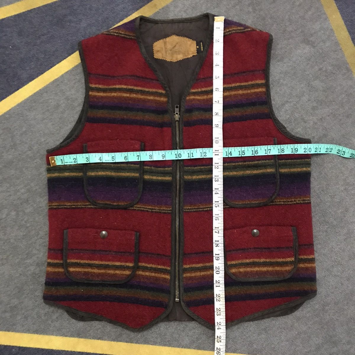 Vintage Vintage Woolrich vest made in USA(85% wool, 15% nylon) Size US S / EU 44-46 / 1 - 19 Thumbnail