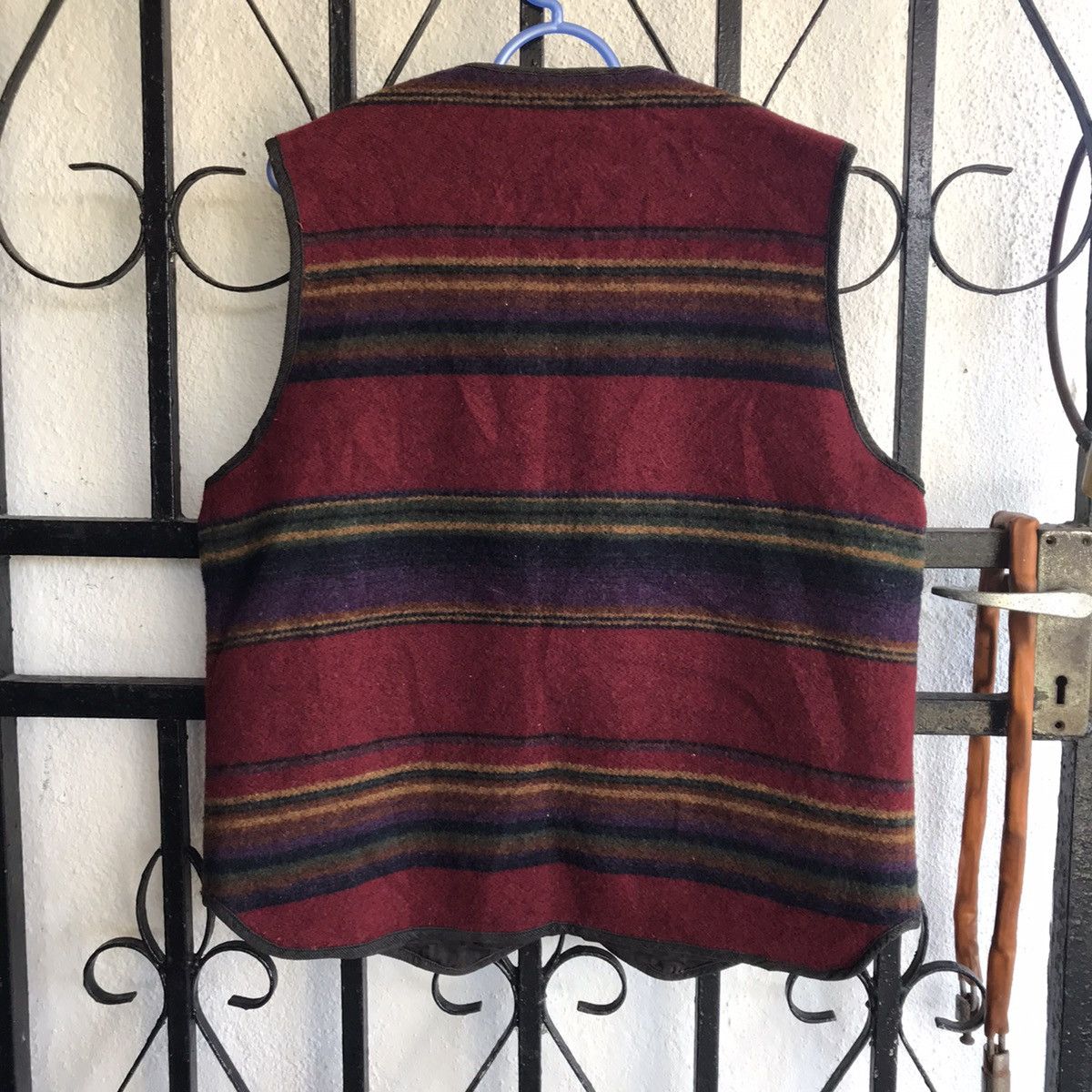 Vintage Vintage Woolrich vest made in USA(85% wool, 15% nylon) Size US S / EU 44-46 / 1 - 2 Thumbnail