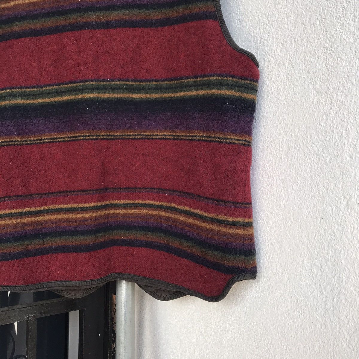 Vintage Vintage Woolrich vest made in USA(85% wool, 15% nylon) Size US S / EU 44-46 / 1 - 11 Thumbnail