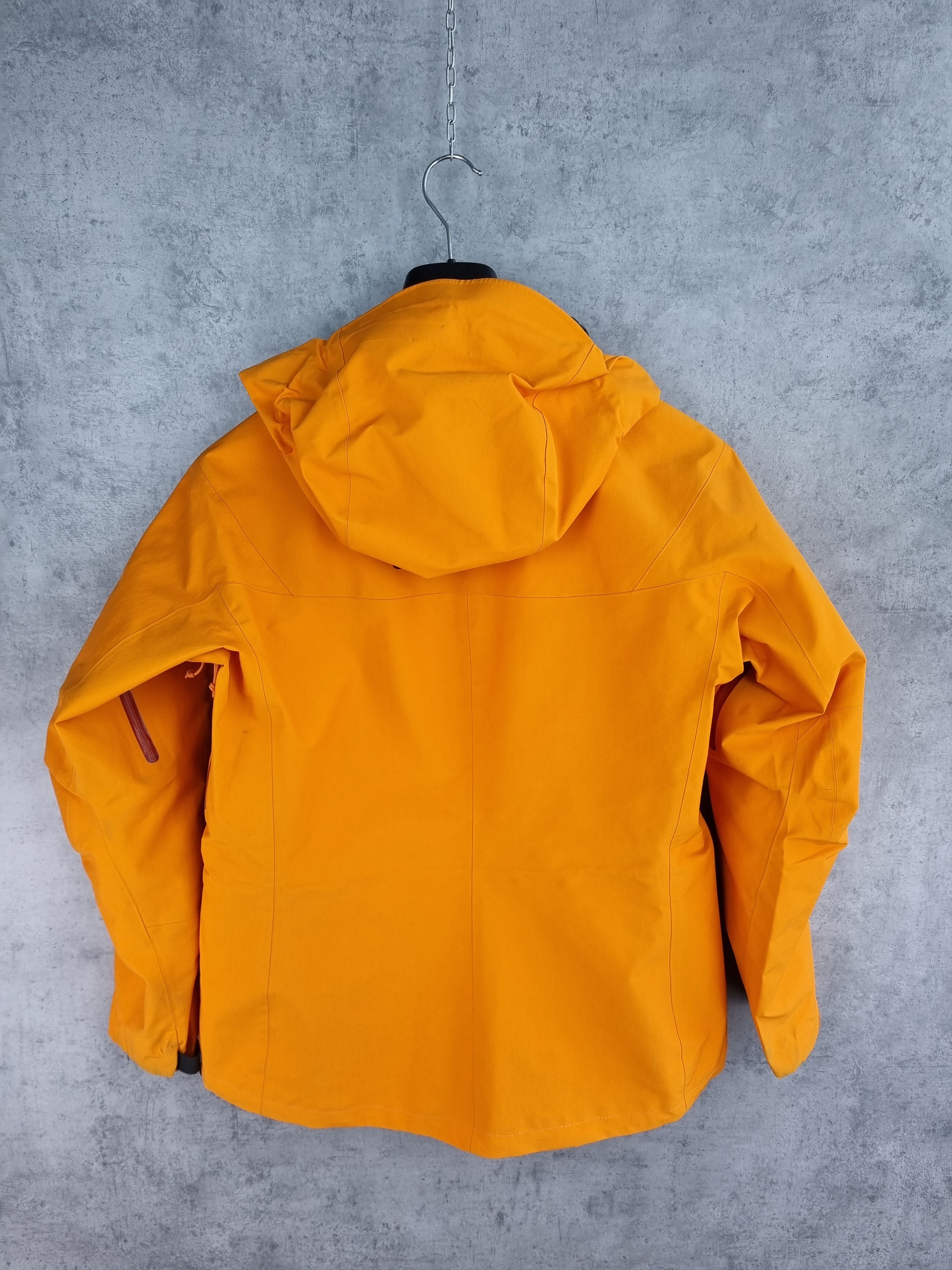 Arc'teryx × Goretex ArcTeryx Goretex alpha SV light jacket seen on Virgil Abloh Size US M / EU 48-50 / 2 - 5 Thumbnail