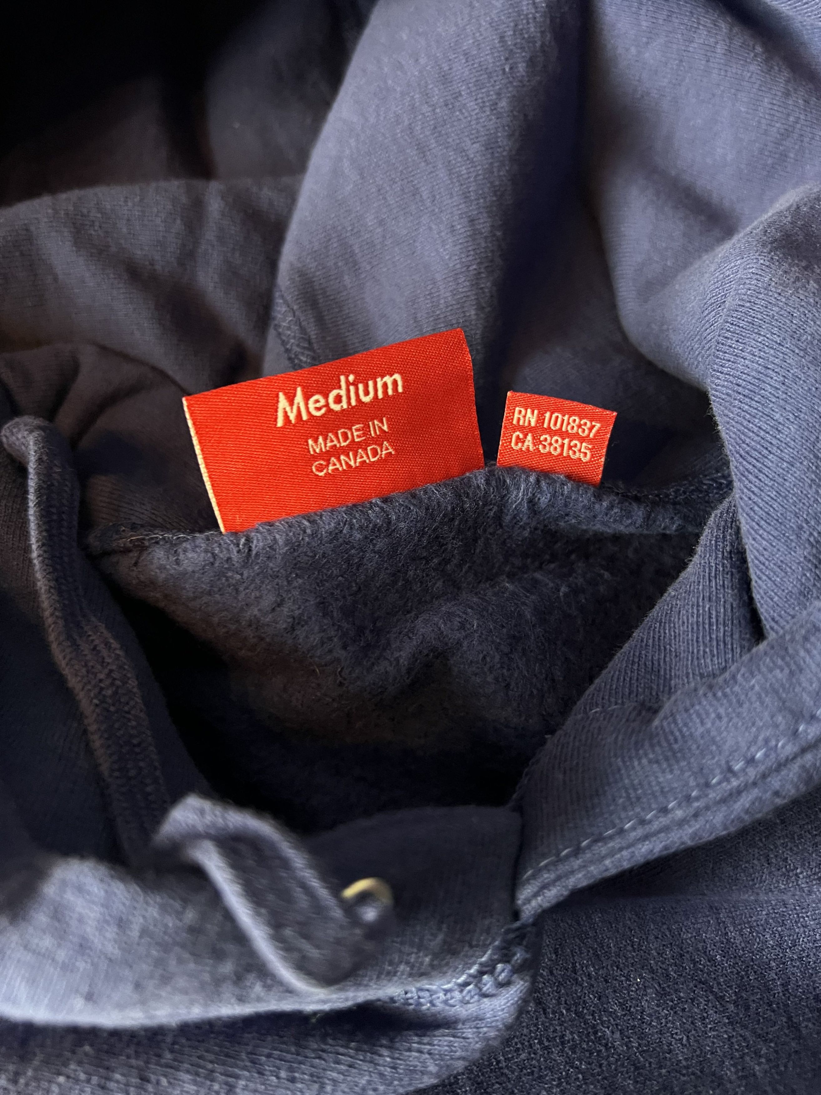 Kaws × Supreme Supreme KAWS Chalk Logo Hooded Sweatshirt Washed Navy Size US M / EU 48-50 / 2 - 7 Thumbnail