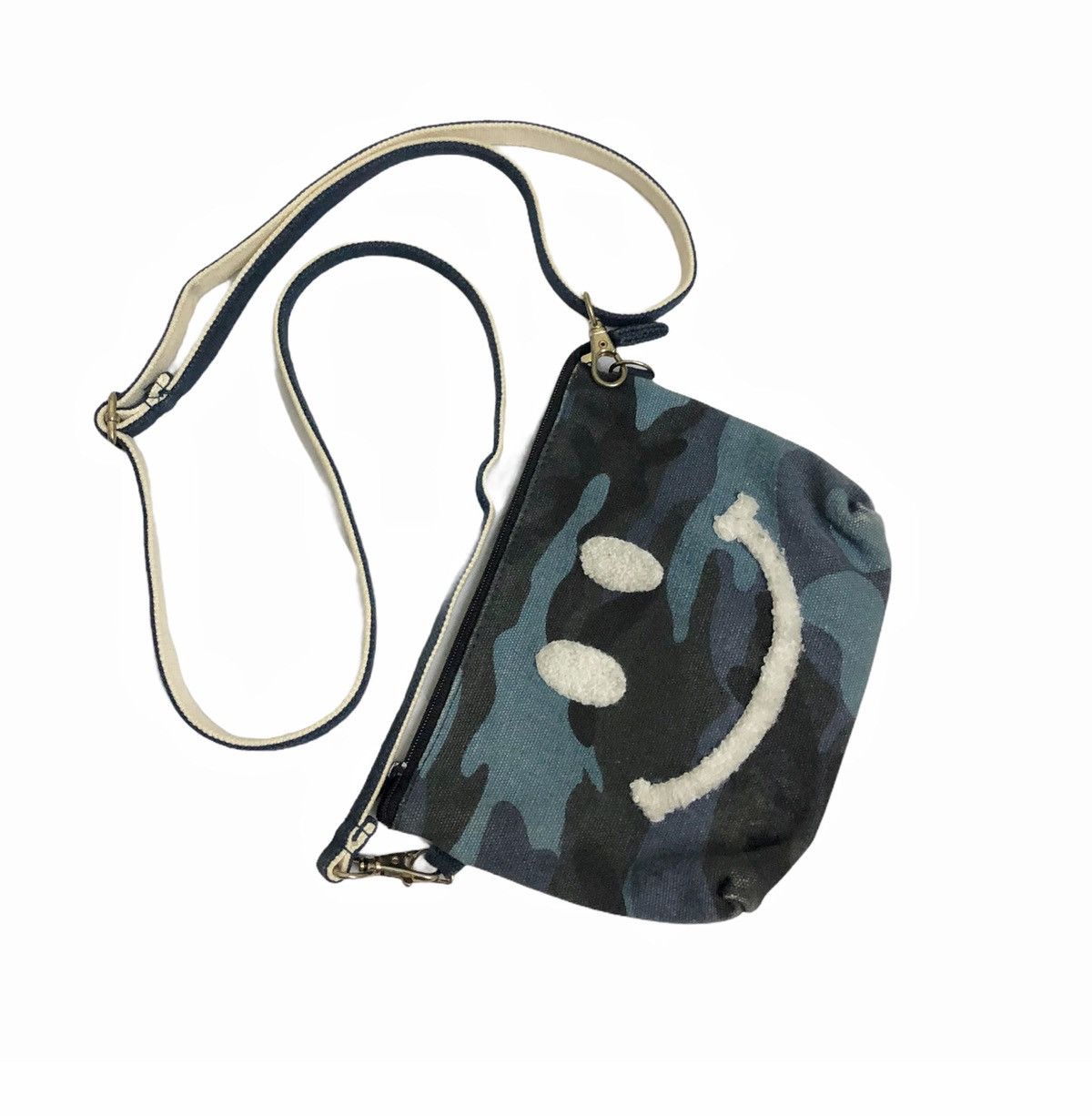 Japanese Brand Smart Camo Small slim bag Size ONE SIZE - 1 Thumbnail