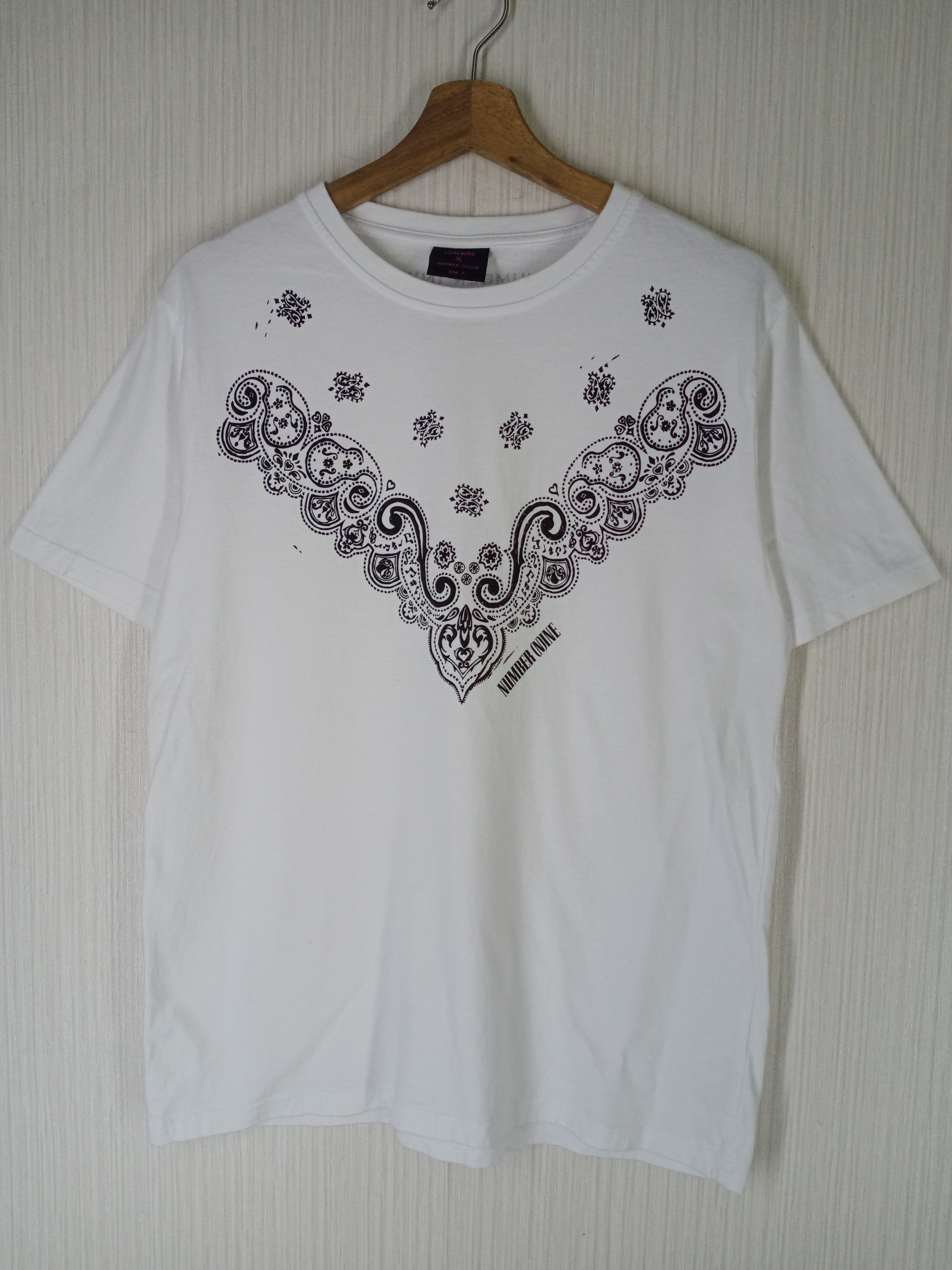 Number (N)ine Vintage Marlboro X number Nine Tshirt Size US M / EU 48-50 / 2 - 1 Thumbnail