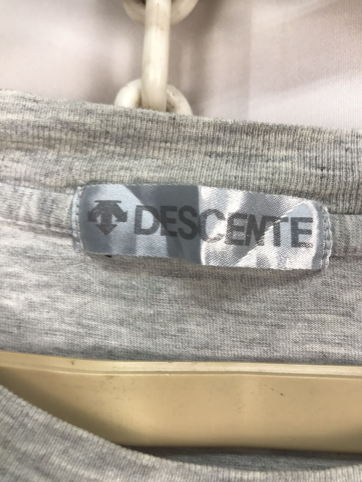 Descente × Japanese Brand × Vintage Vintage descente printed shirt Size US M / EU 48-50 / 2 - 4 Thumbnail