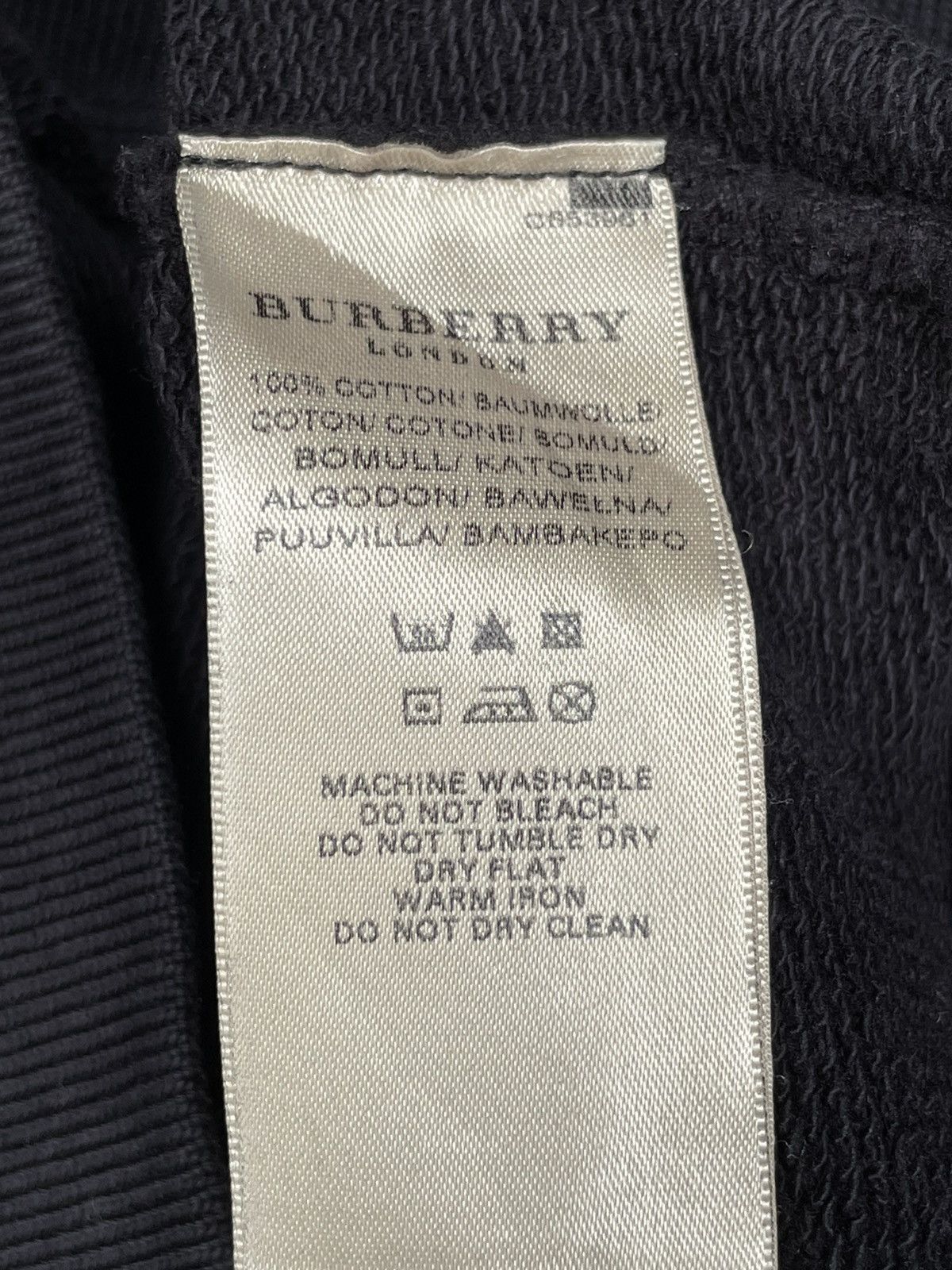 Burberry Burberry London 1/4 Zip Pullover Sweater Logo Size US L / EU 52-54 / 3 - 8 Thumbnail