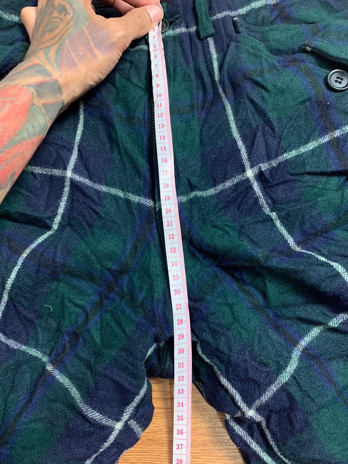 General Research 1997 General Research Plaid Wool Utilty Cargo Short Size US 29 - 18 Thumbnail