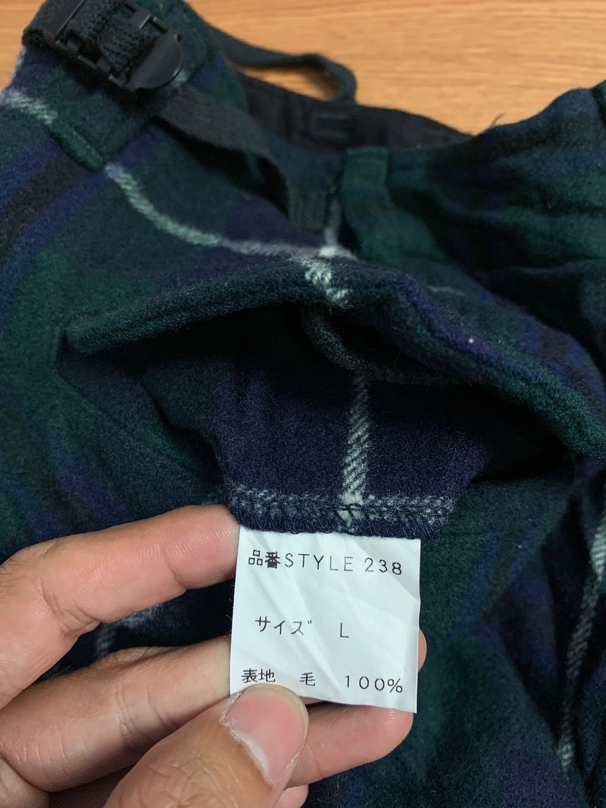General Research 1997 General Research Plaid Wool Utilty Cargo Short Size US 29 - 14 Thumbnail