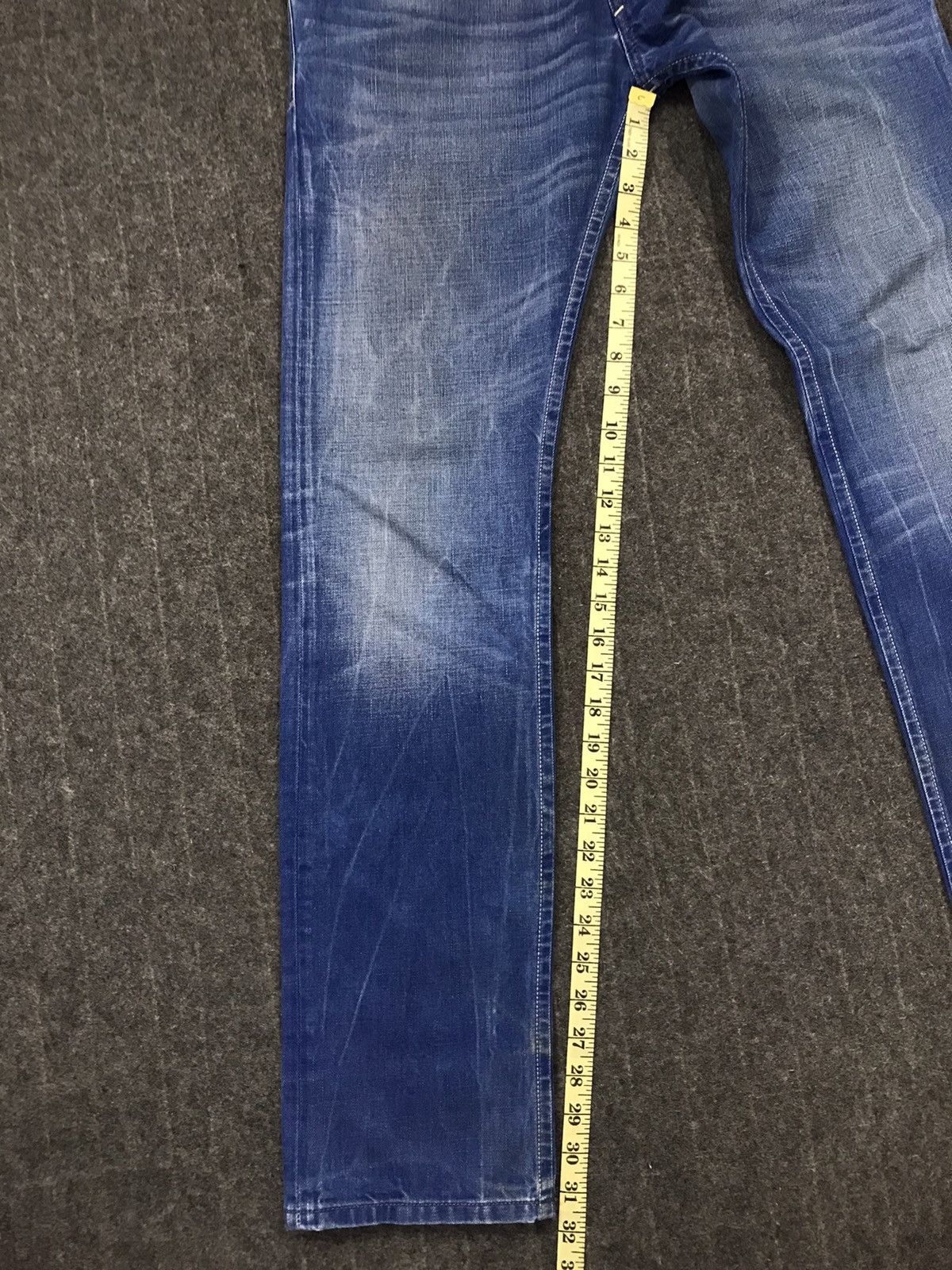 Diesel Vtg Diesel Industry Denim Division Distressed Design Size US 32 / EU 48 - 24 Thumbnail