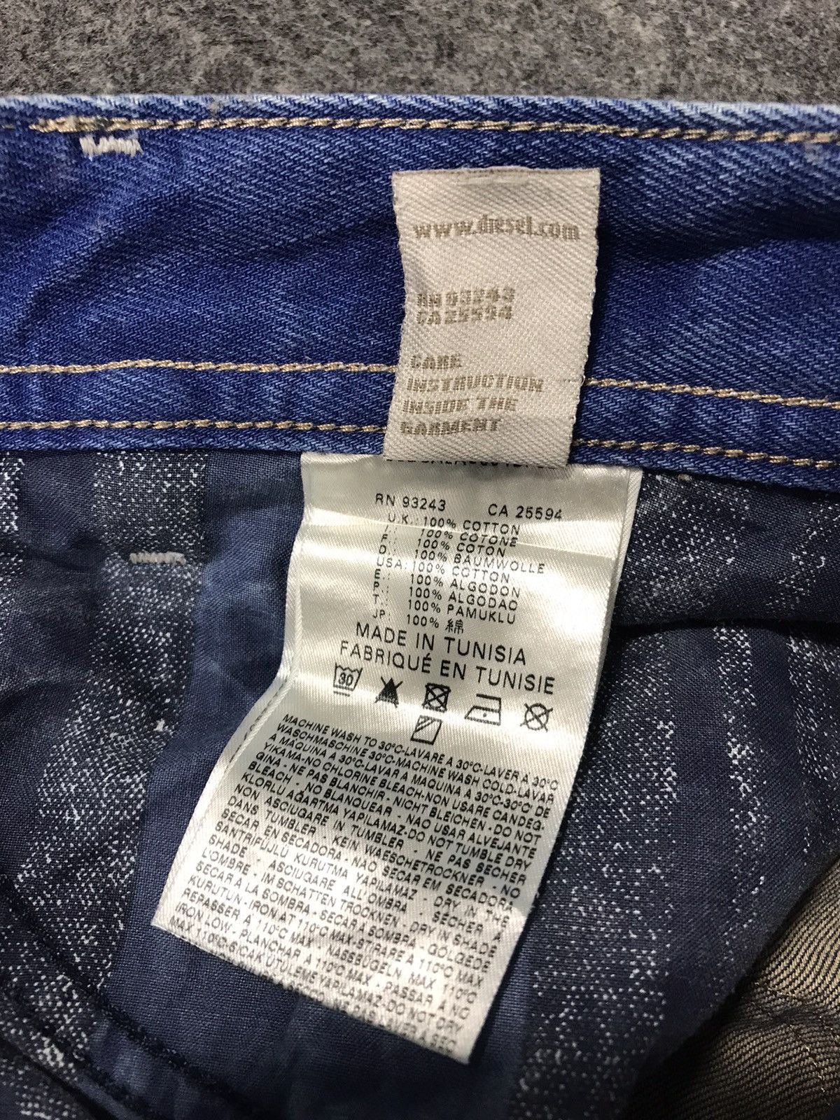 Diesel Vtg Diesel Industry Denim Division Distressed Design Size US 32 / EU 48 - 16 Thumbnail