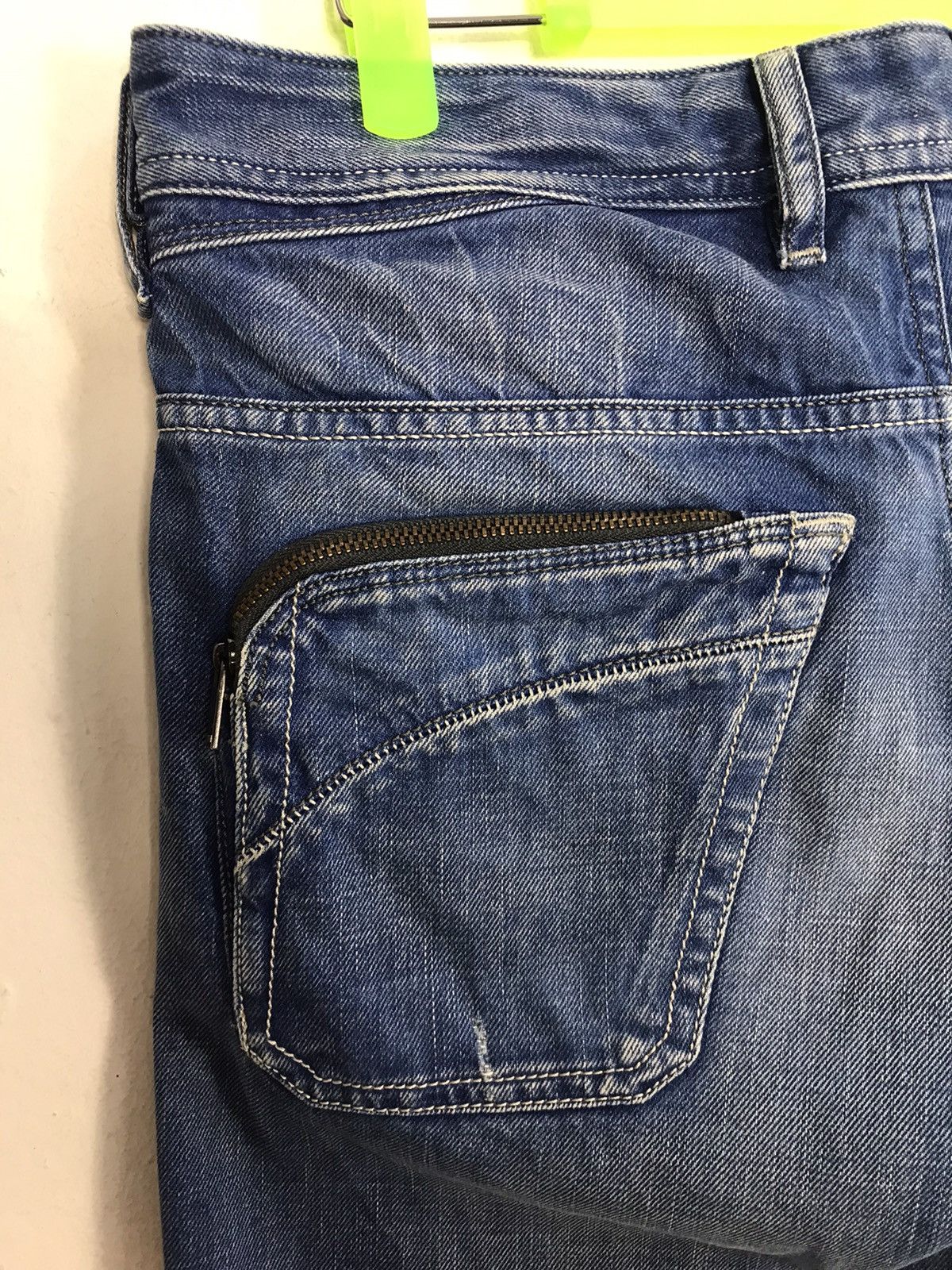 Diesel Vtg Diesel Industry Denim Division Distressed Design Size US 32 / EU 48 - 13 Thumbnail