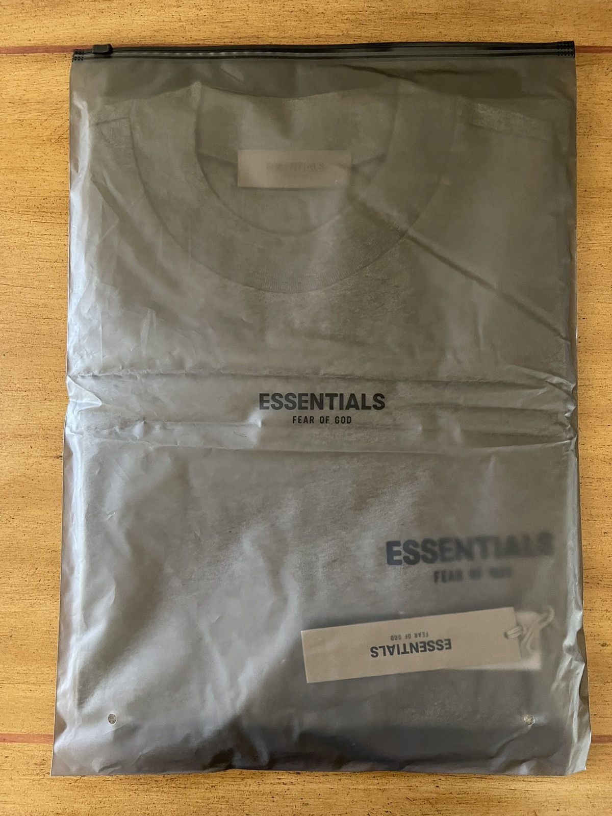 FOG × Fear of God × Pacsun FOG - Essentials Fear Of God Dark Oatmeal T-Shirt Sz (M) Size US M / EU 48-50 / 2 - 4 Thumbnail