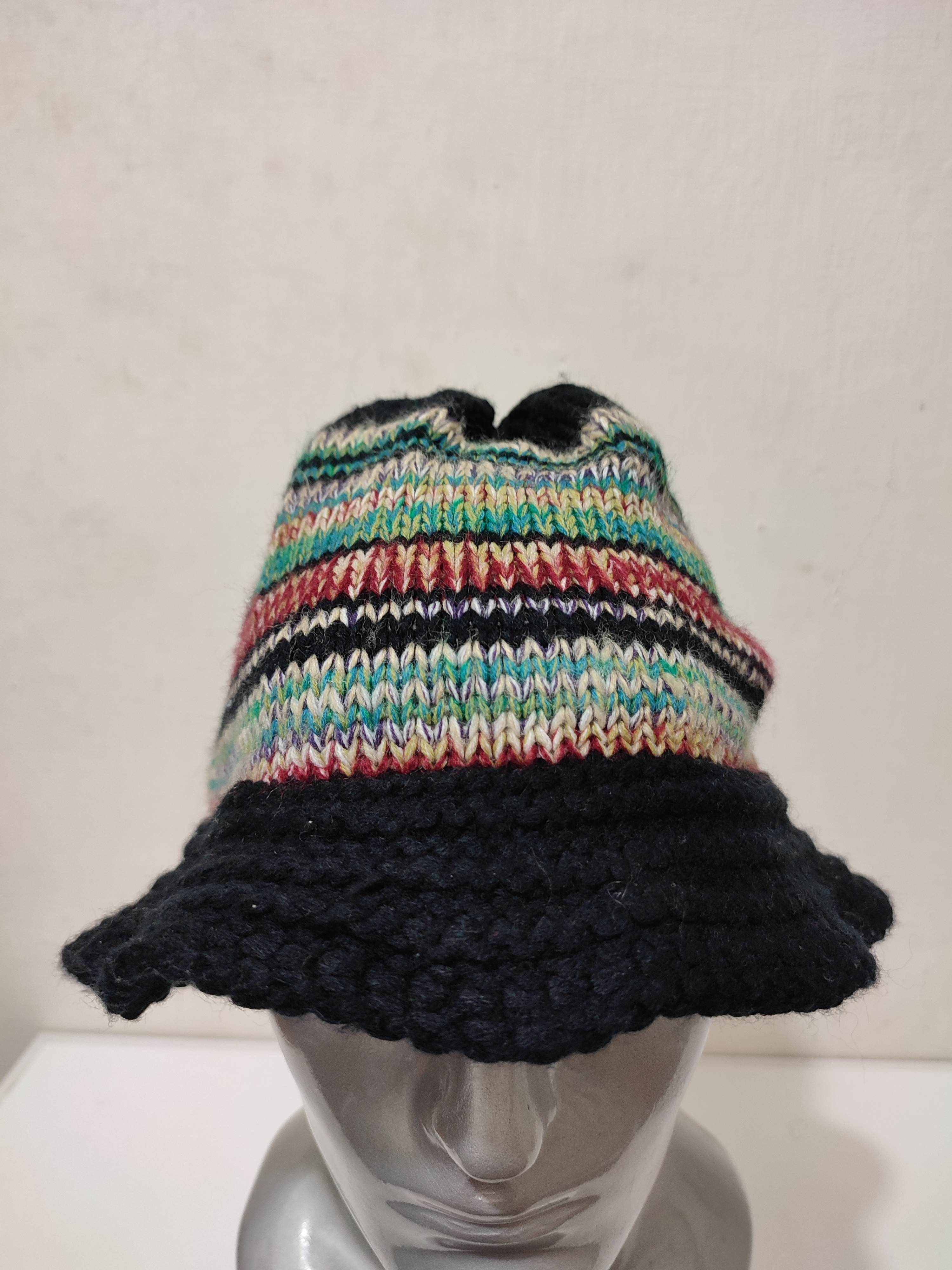 Other 🔥Unknown Japanese Bucket Hats Nice Design Stripe Colour Size ONE SIZE - 2 Thumbnail