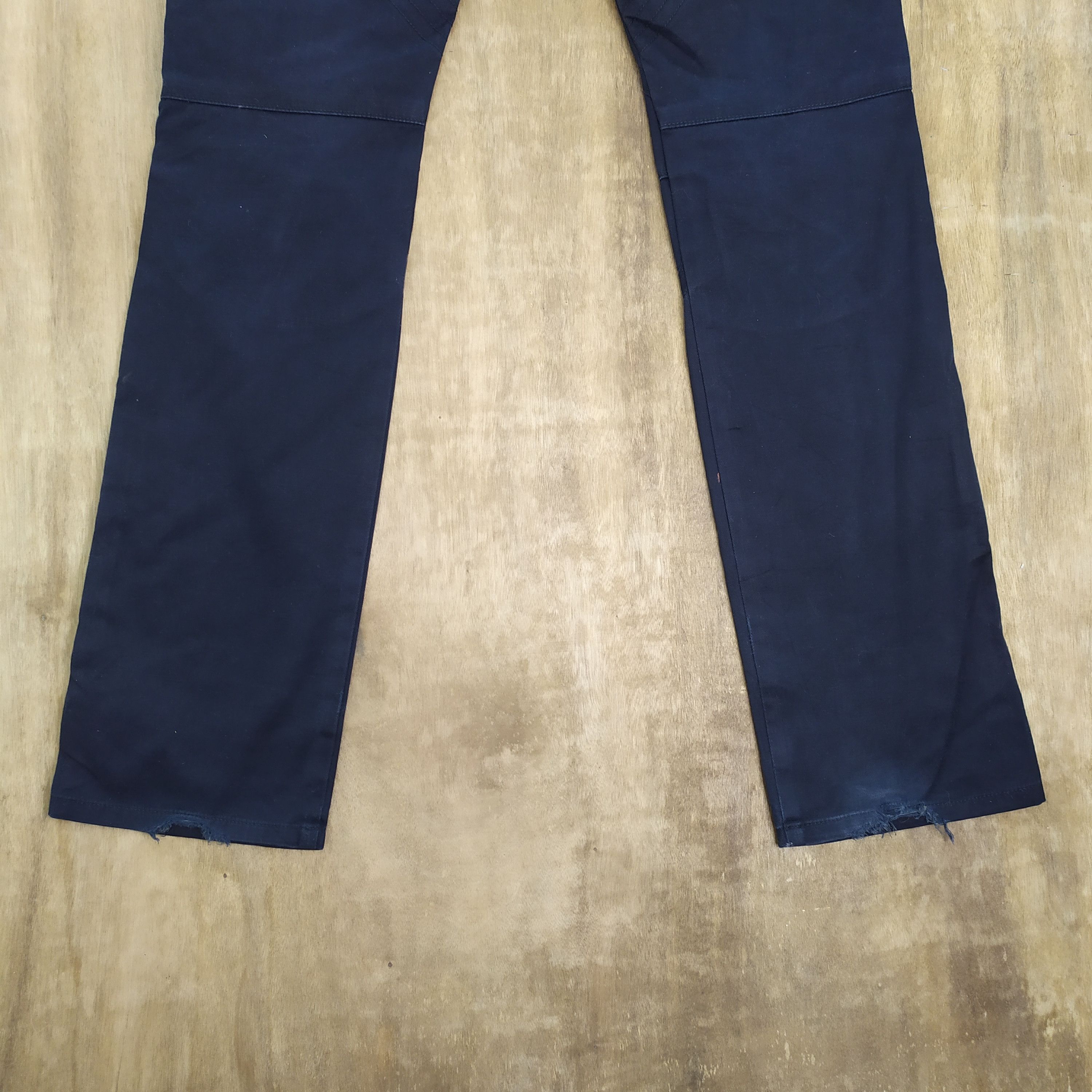 Japanese Brand VINTAGE DISIGNWORK BLACK CARGO PANTS Size US 31 - 10 Thumbnail