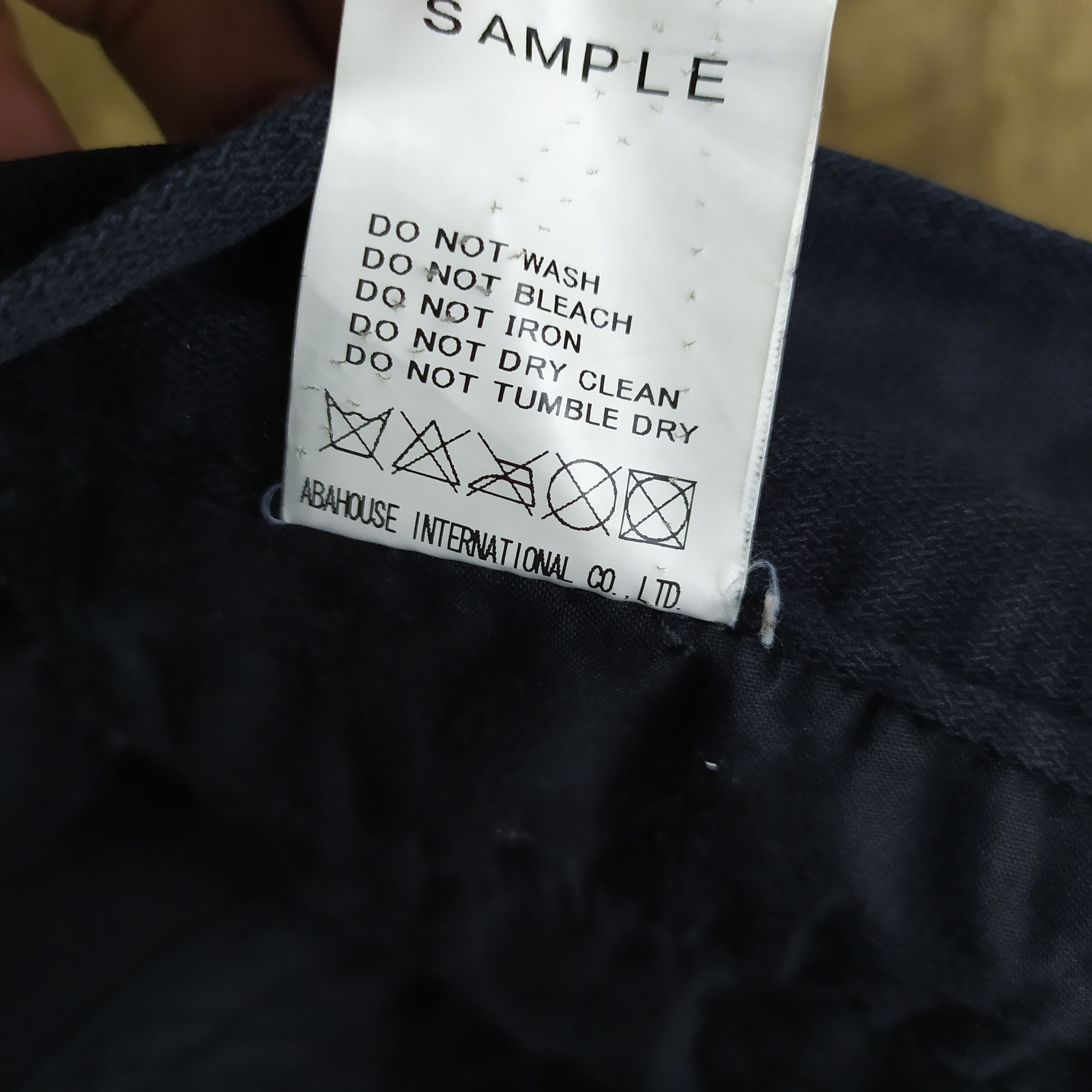 Japanese Brand VINTAGE DISIGNWORK BLACK CARGO PANTS Size US 31 - 13 Thumbnail