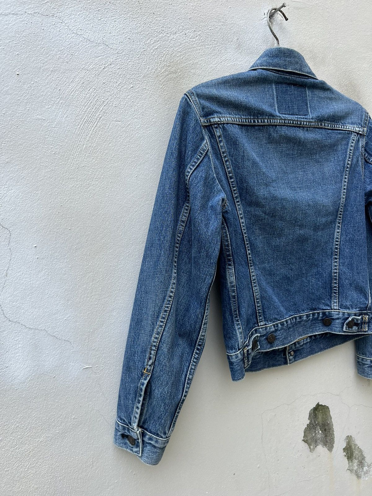 Levi's Vintage Clothing VTG 1996 LVC Levi’s 557 Big E Fade Denim Trucker Jacket Size US S / EU 44-46 / 1 - 12 Thumbnail