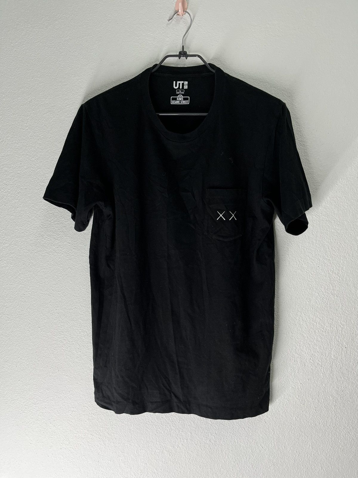 Kaws × Uniqlo Kaws X Sesamestreet X Uniqlo Single Stich Collection Tee Size US L / EU 52-54 / 3 - 2 Thumbnail