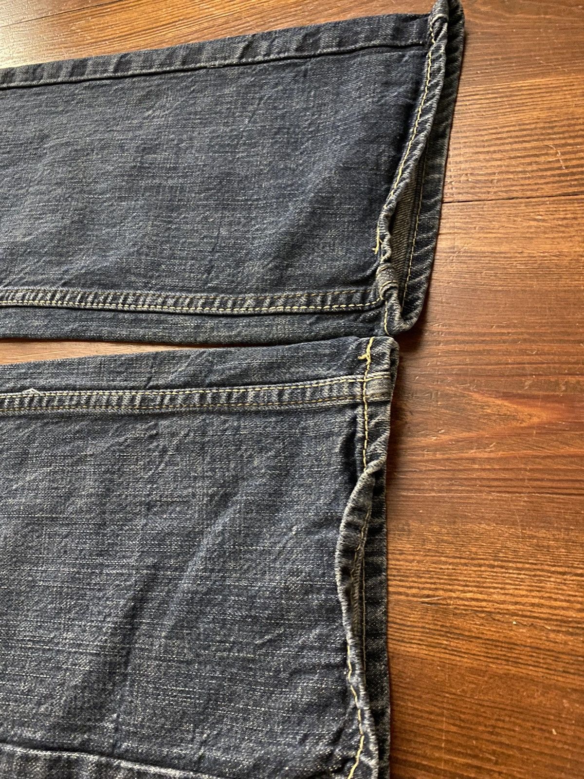 Levi's 2009 Levi’s 511 Skinny 35x30 Extra Pockets Denim Jeans Size US 35 - 6 Thumbnail