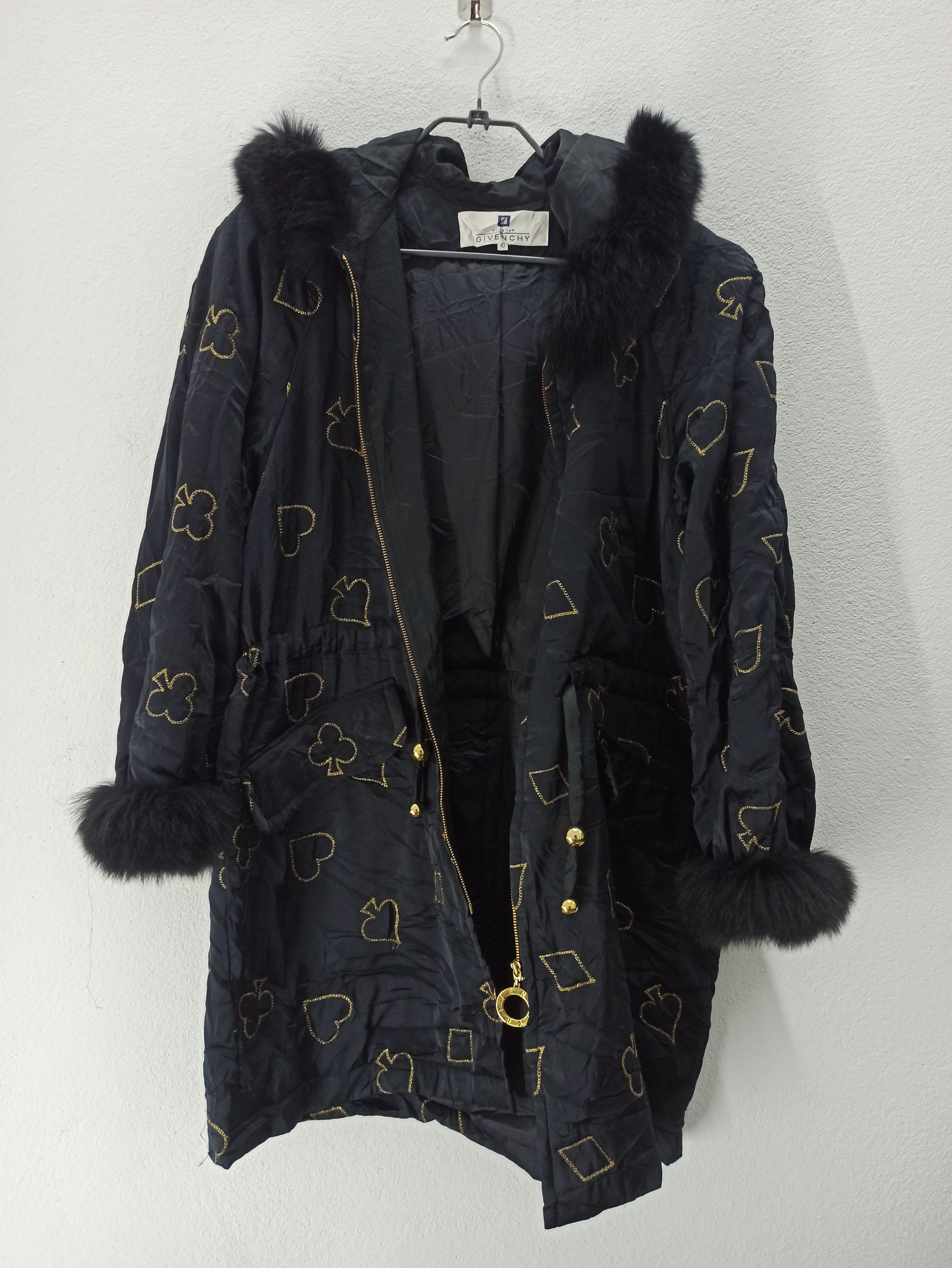 Givenchy Givenchy Glamour Fur Hood Jacket Embroided Card Symbol Size US L / EU 52-54 / 3 - 3 Thumbnail