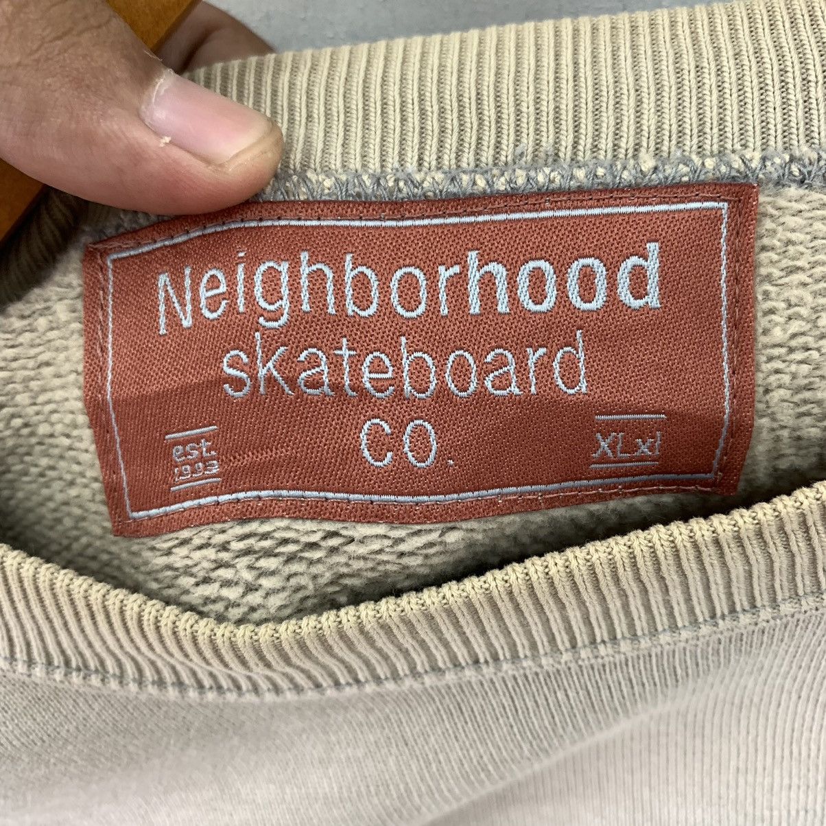Neighborhood × Vintage Vintage 90s Neighborhood Skateboards LA City Sweatshirt Size US XL / EU 56 / 4 - 2 Thumbnail