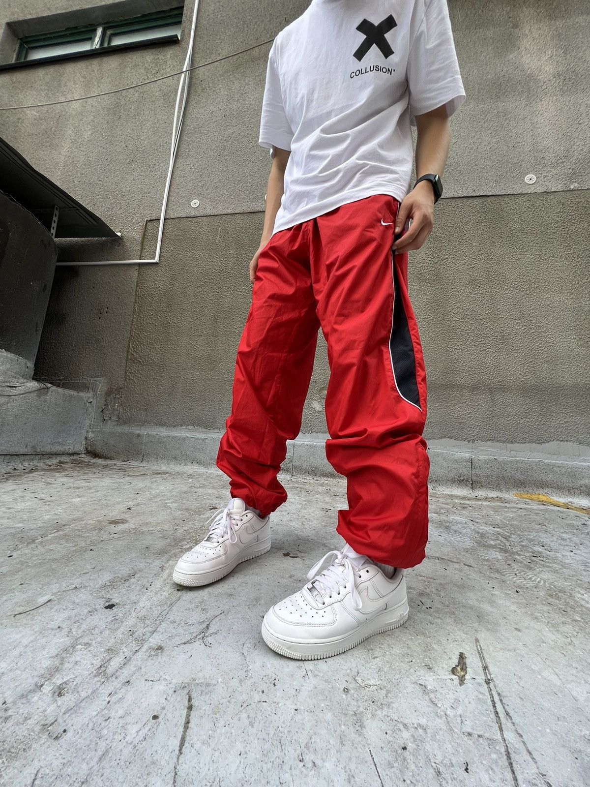 Nike Vintage Nike Red Track Pants Size US 34 / EU 50 - 3 Thumbnail