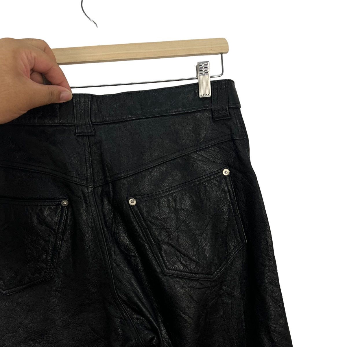 Japanese Brand VINTAGE PACHA JAPAN PARACHUTE LEATHER PANTS RACING WEAR Size US 32 / EU 48 - 8 Thumbnail