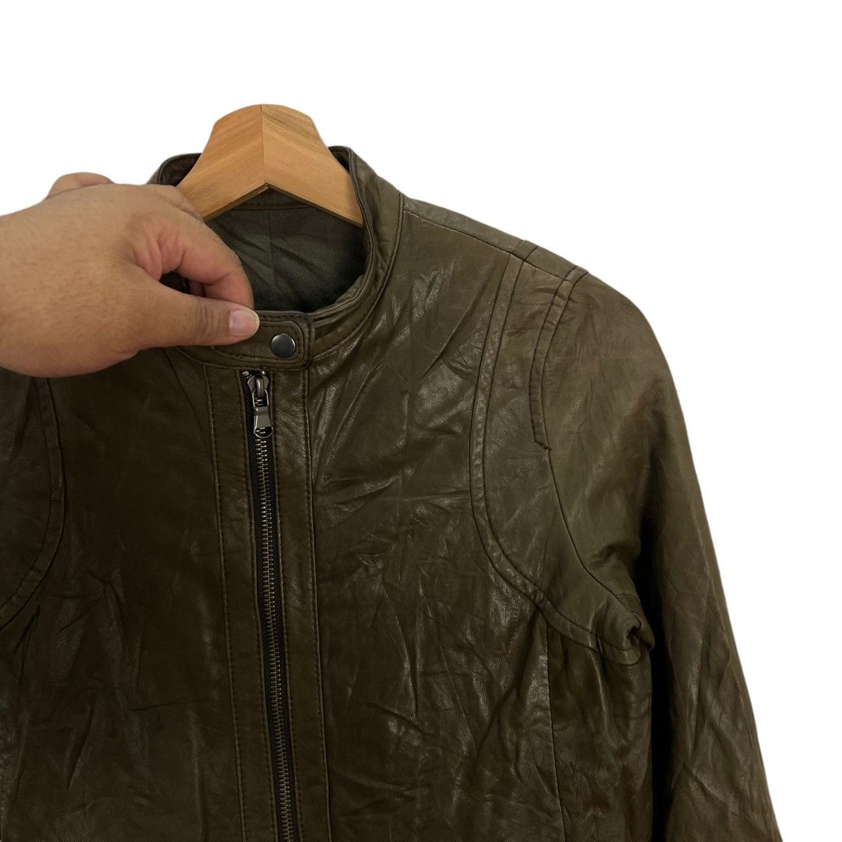 Japanese Brand VINTAGE JOHN WAD JAPAN ZIPPER LEATHER SURVIVAL JACKET Size US M / EU 48-50 / 2 - 7 Thumbnail